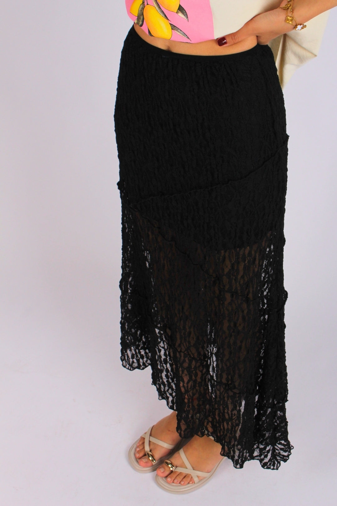 Siyah Dantelli Tül Etek