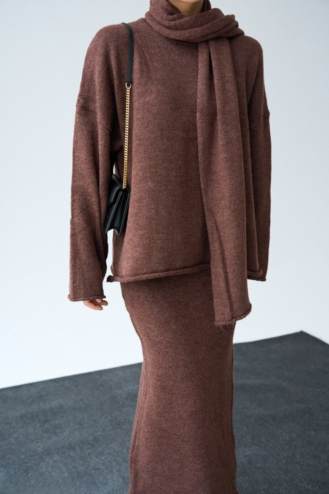 Kahverengi Üçlü Triko Takım