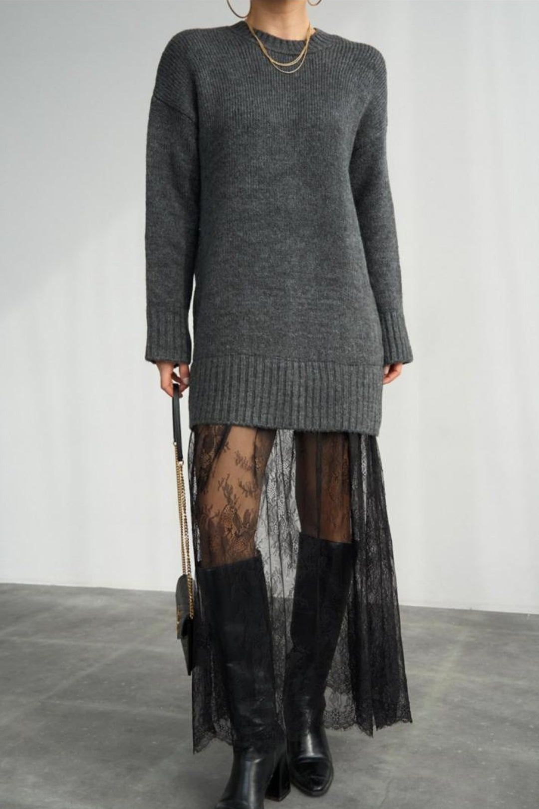 Gri Dantel Etekli Triko Elbise