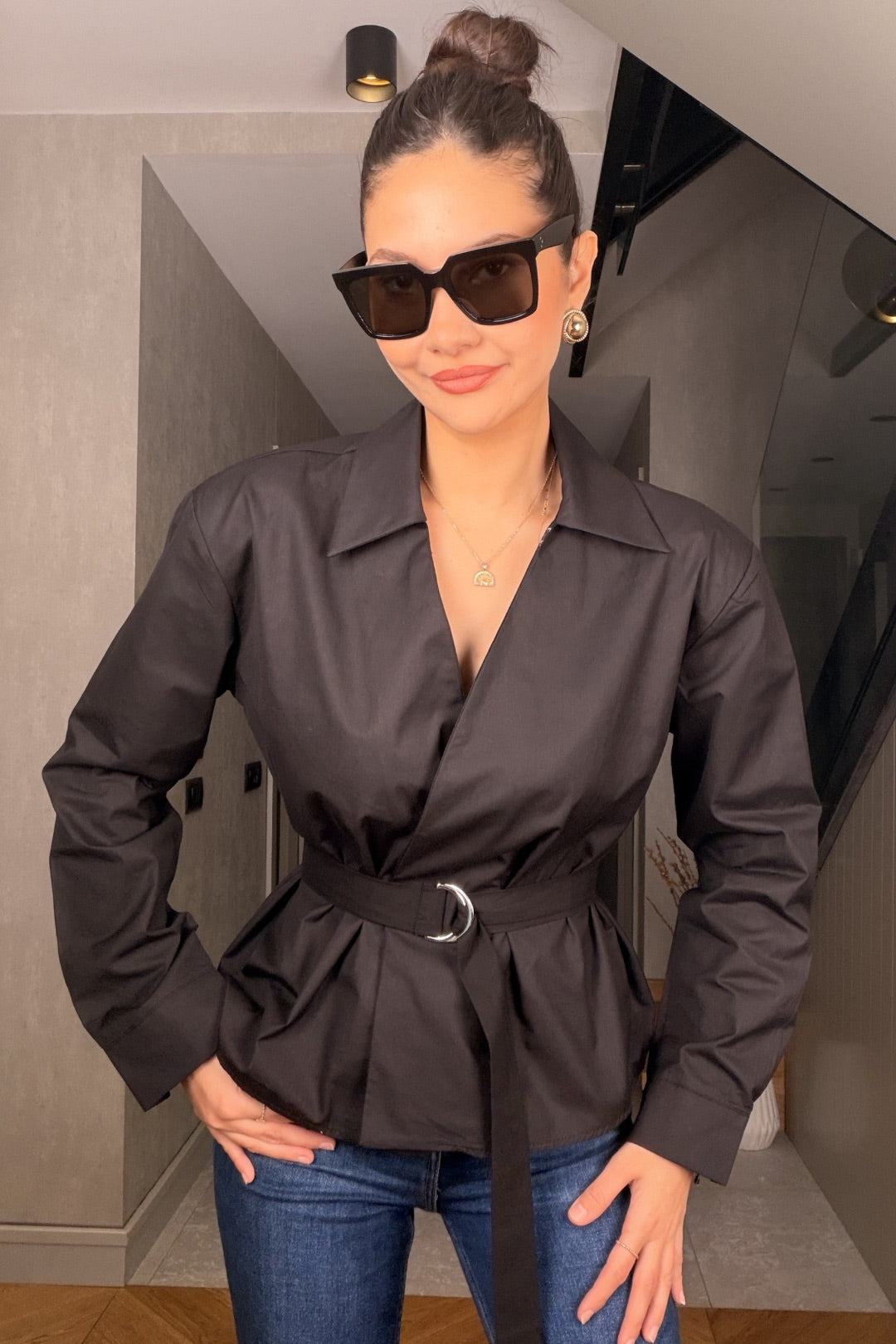 Kahverengi Tokalı Gömlek