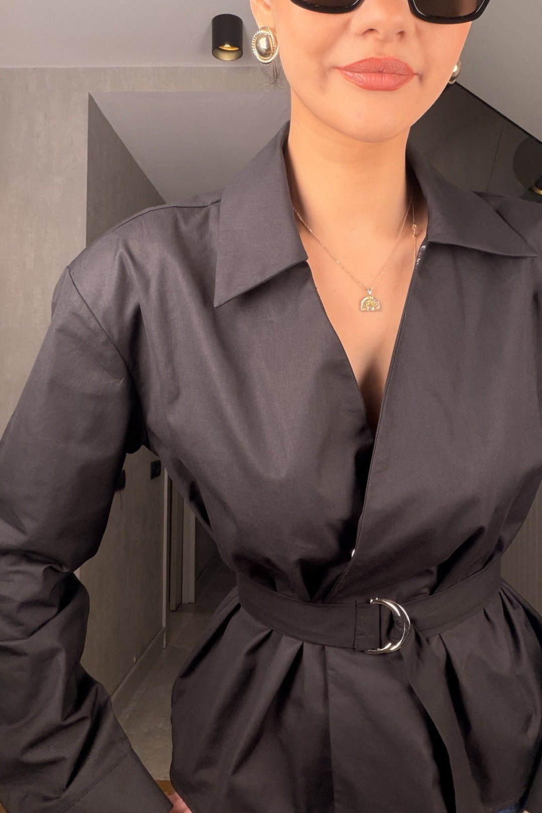 Kahverengi Tokalı Gömlek