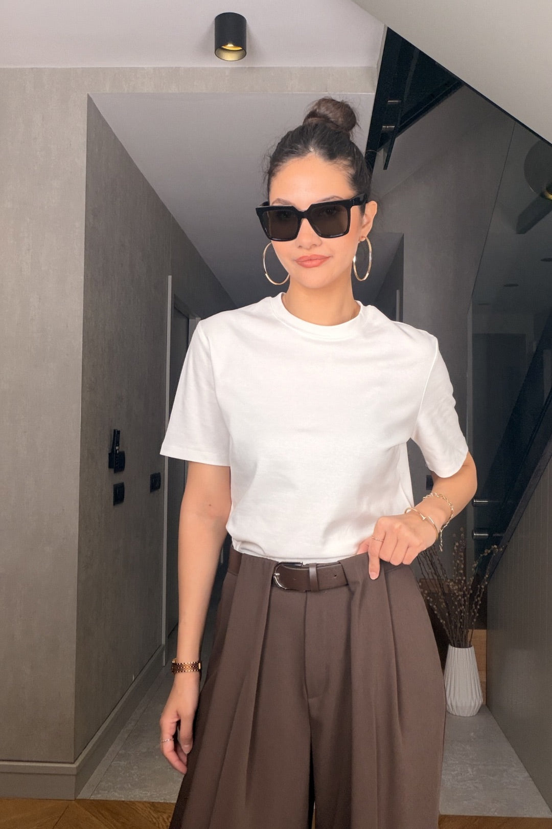 Kahverengi Kemerli Pileli Pantolon