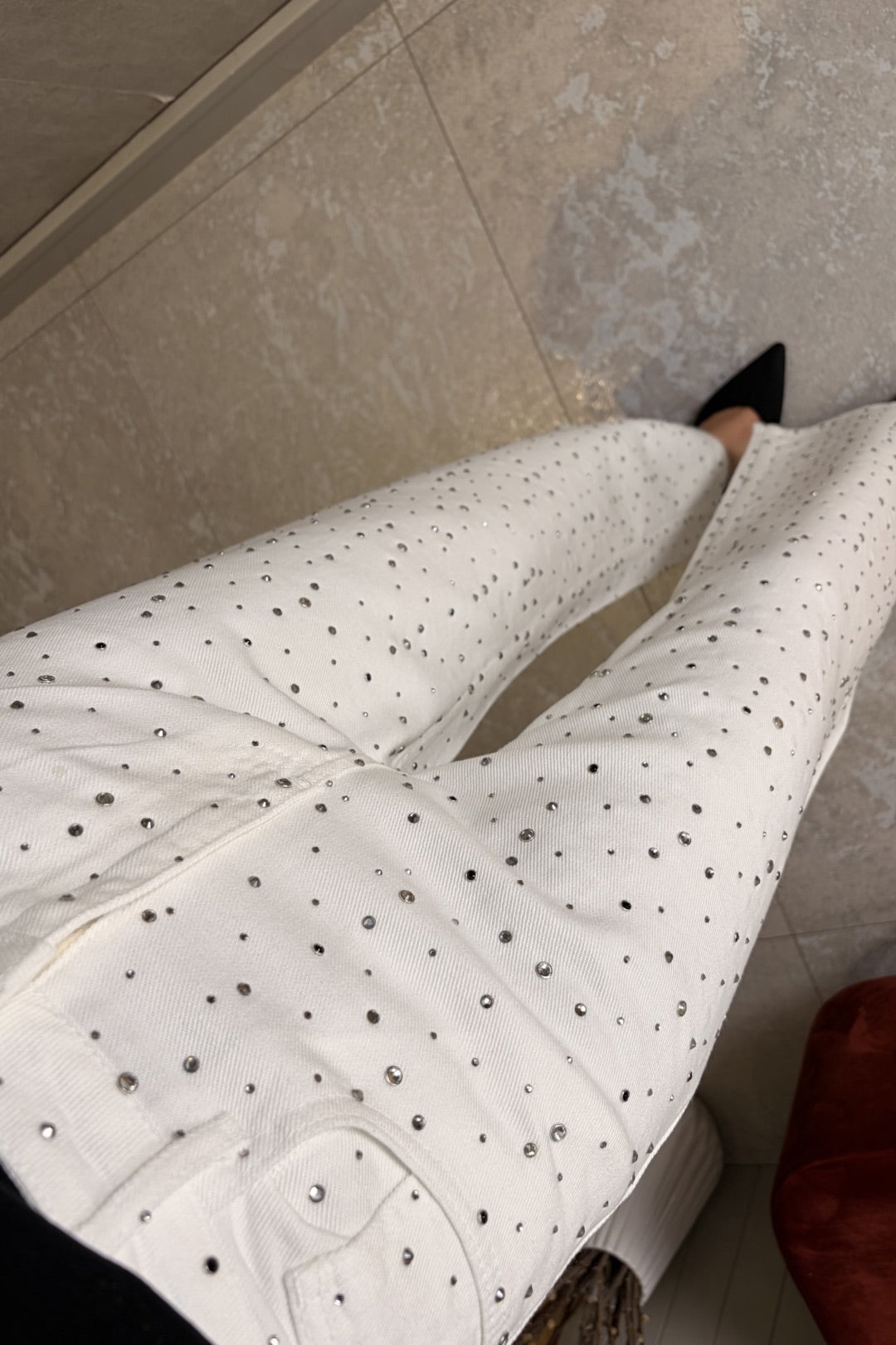 Beyaz Taşlı Jean Pantolon