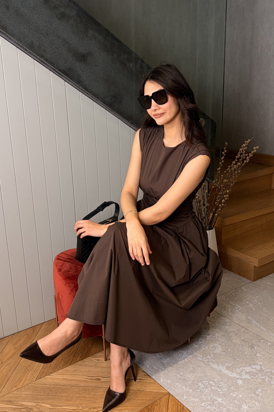 Kahverengi Drapeli Midi Elbise