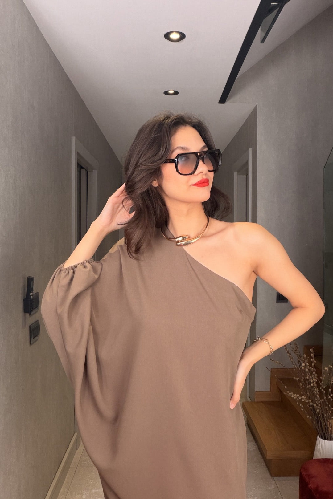 Vizon Tek Omuz Elbise