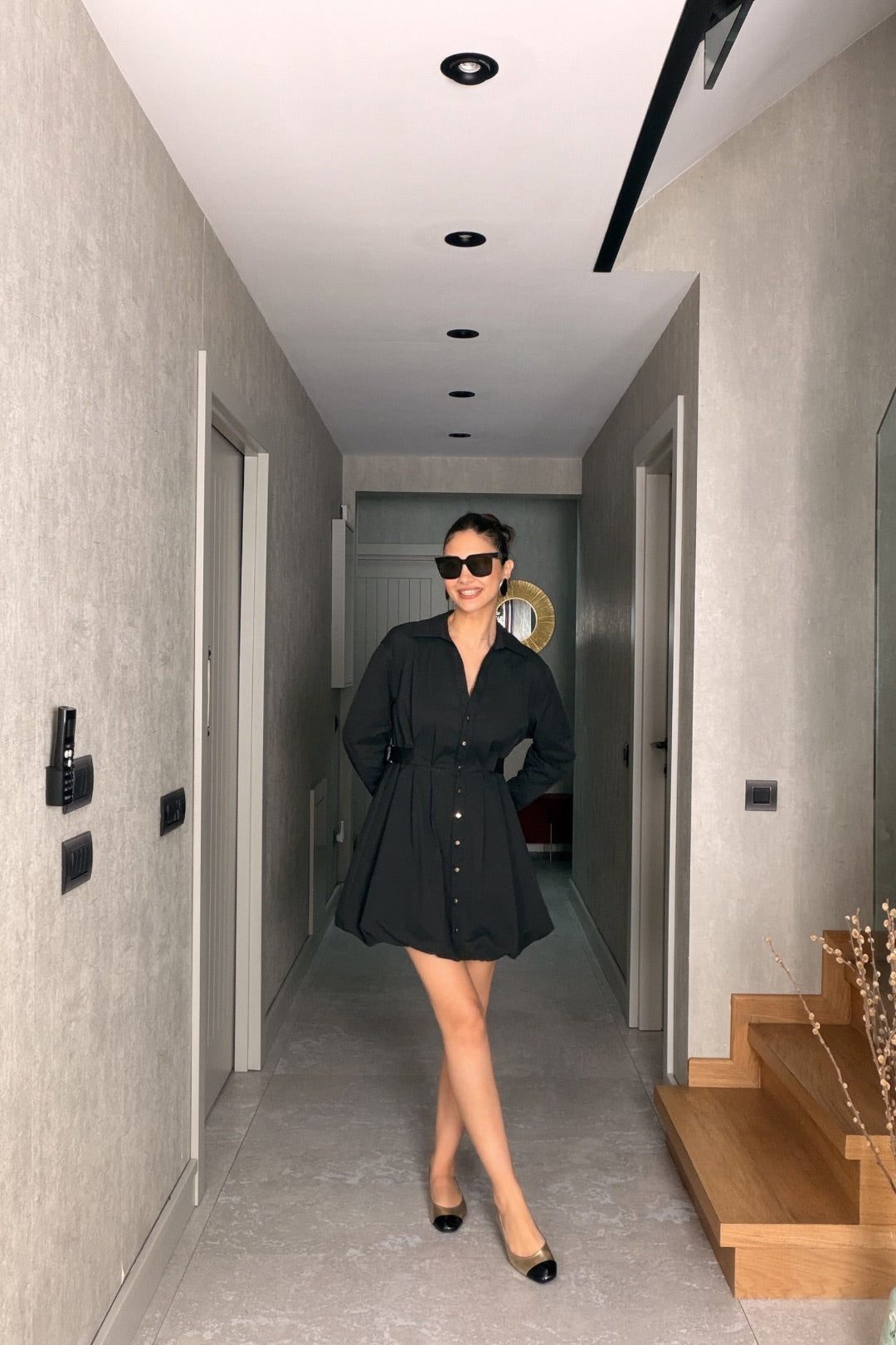 Siyah V Yaka Balon Elbise