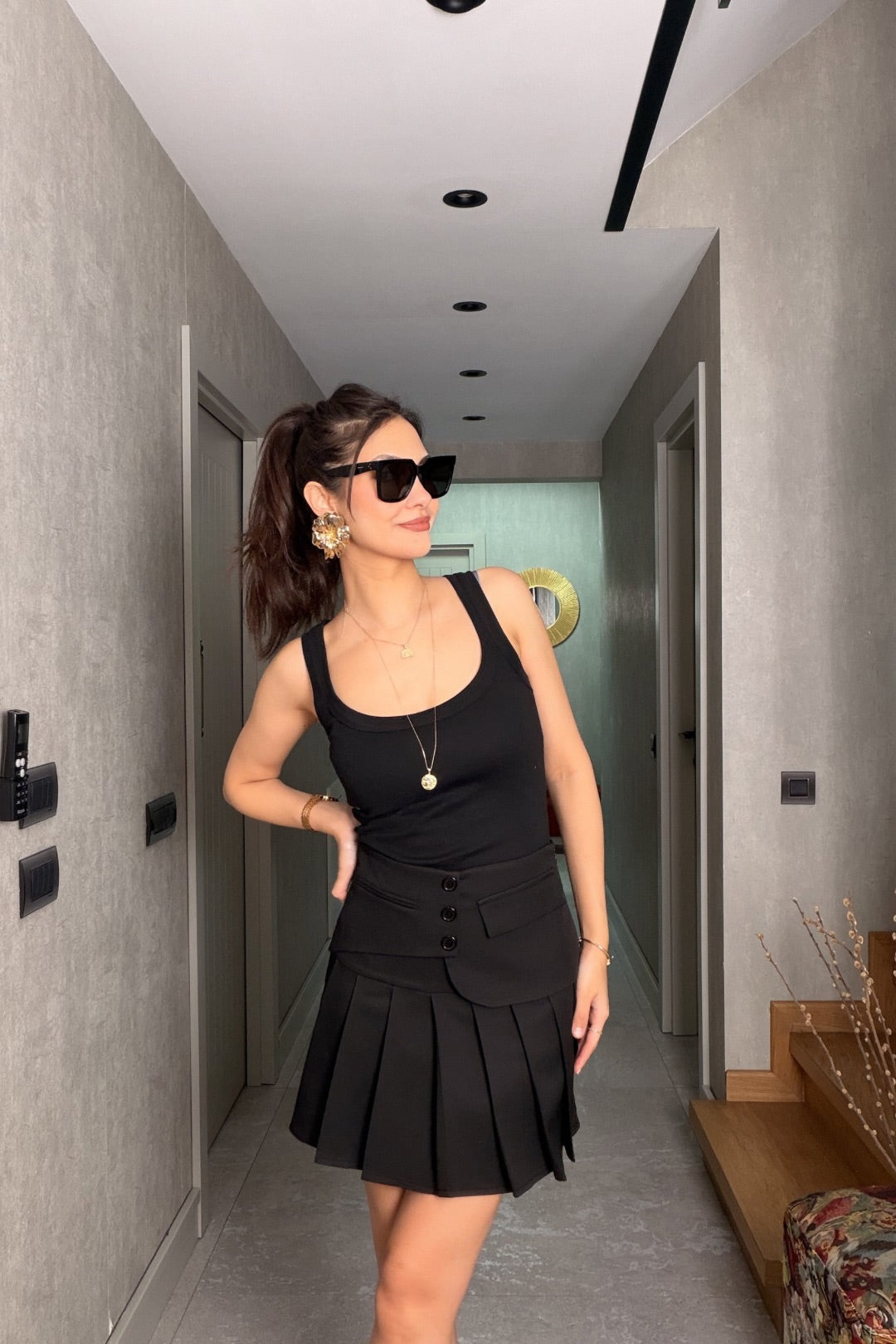 Siyah Pileli Şort Etek