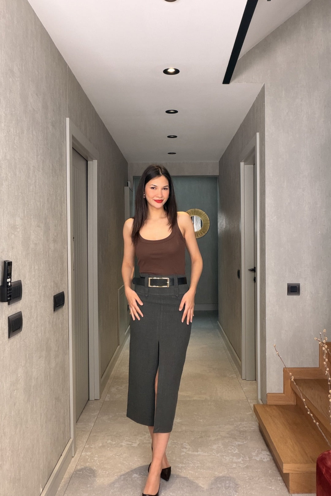 Antrasit Kemerli Yırtmaçlı Kalem Etek