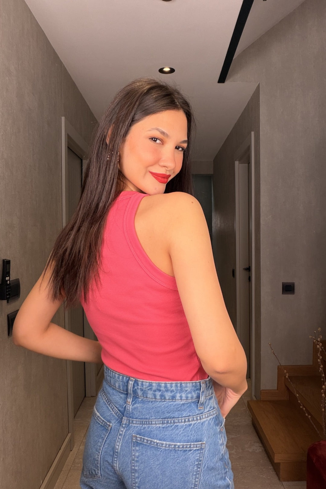 Pembe Halter Yaka Atlet