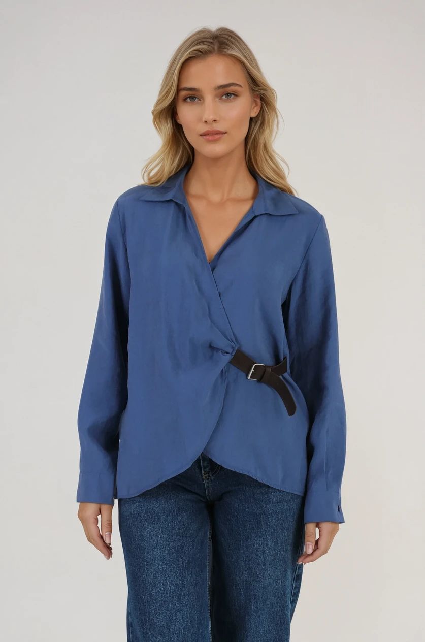 Mavi Kemer Detaylı Gömlek Görünümlü Bluz