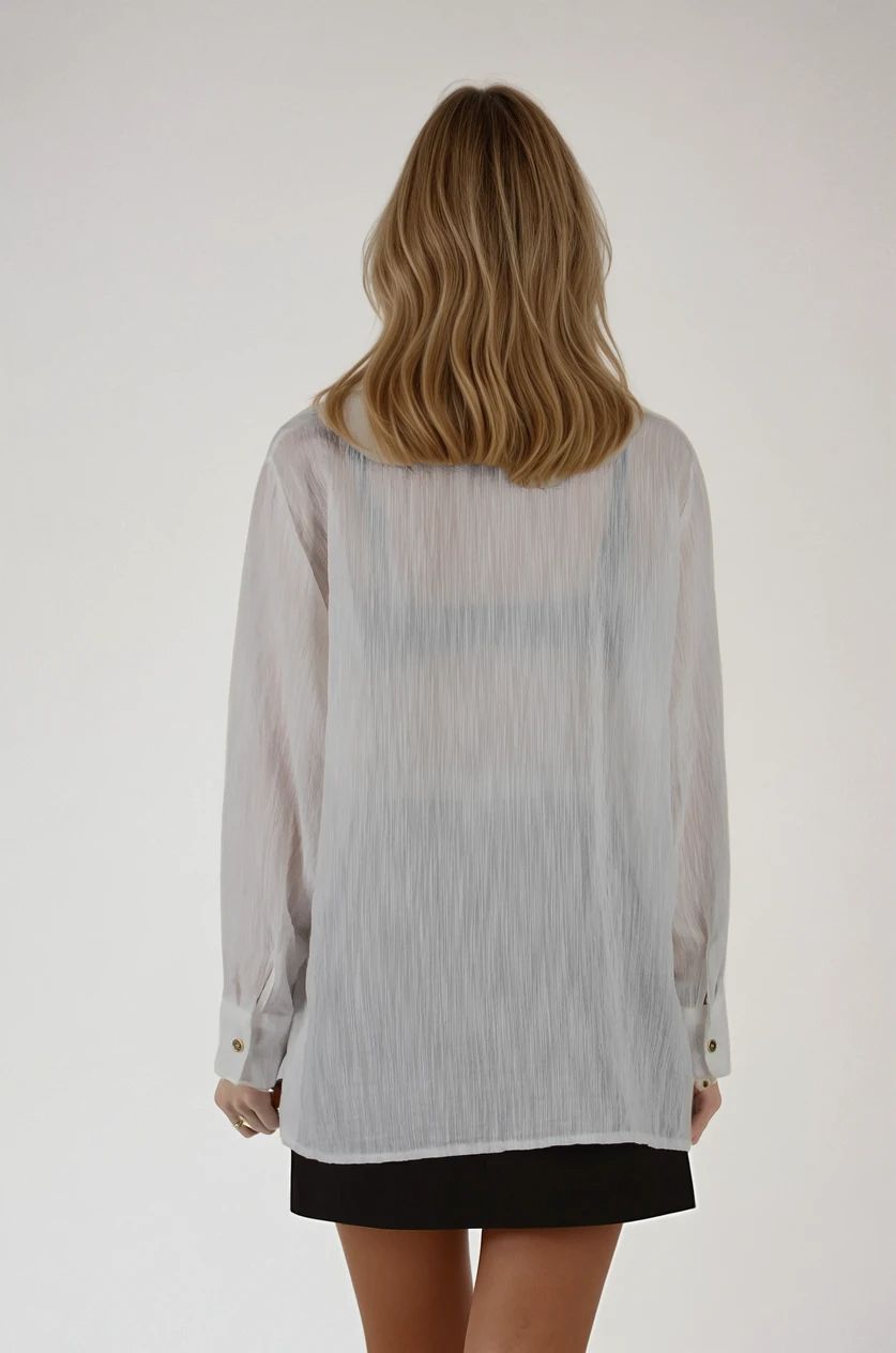 Beyaz Yan Düğme Detaylı Gömlek