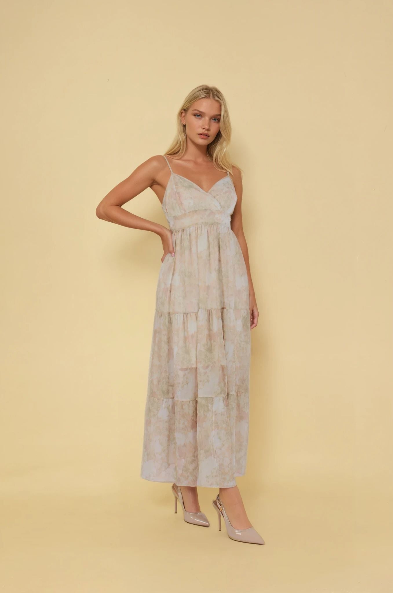 Somon Astarlı Desenli Elbise