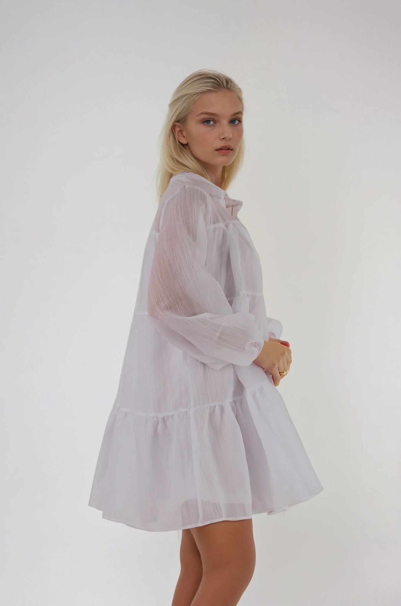 Ekru V Yaka Balon Kollu Elbise