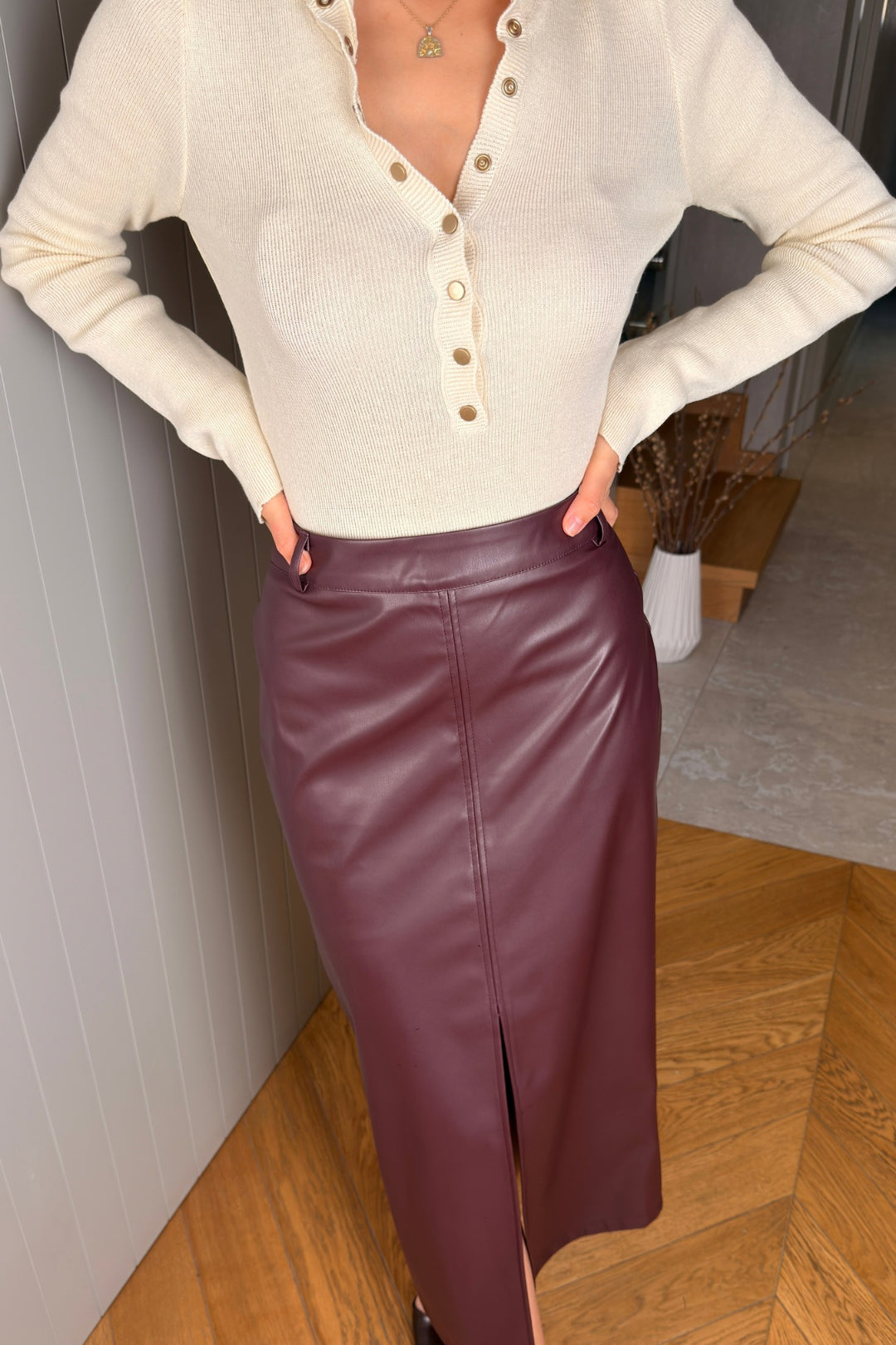 Bordo Önden Yırtmaçlı Suni Deri Etek