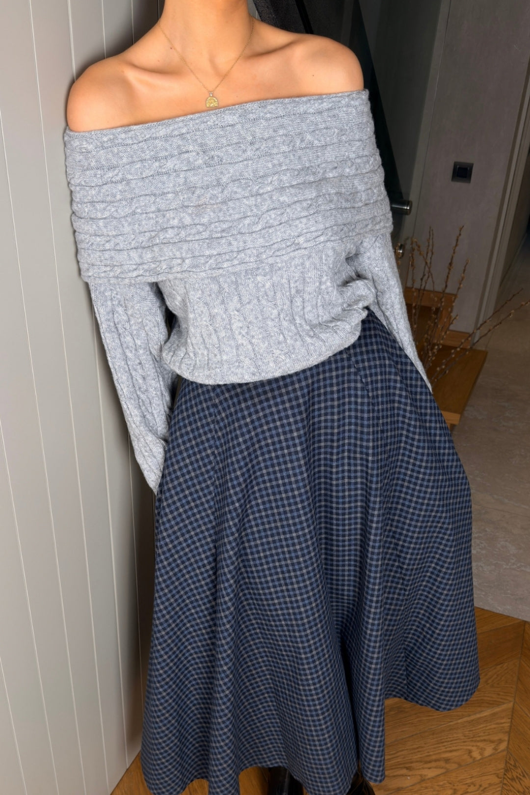 Gri Madonna Yaka Triko