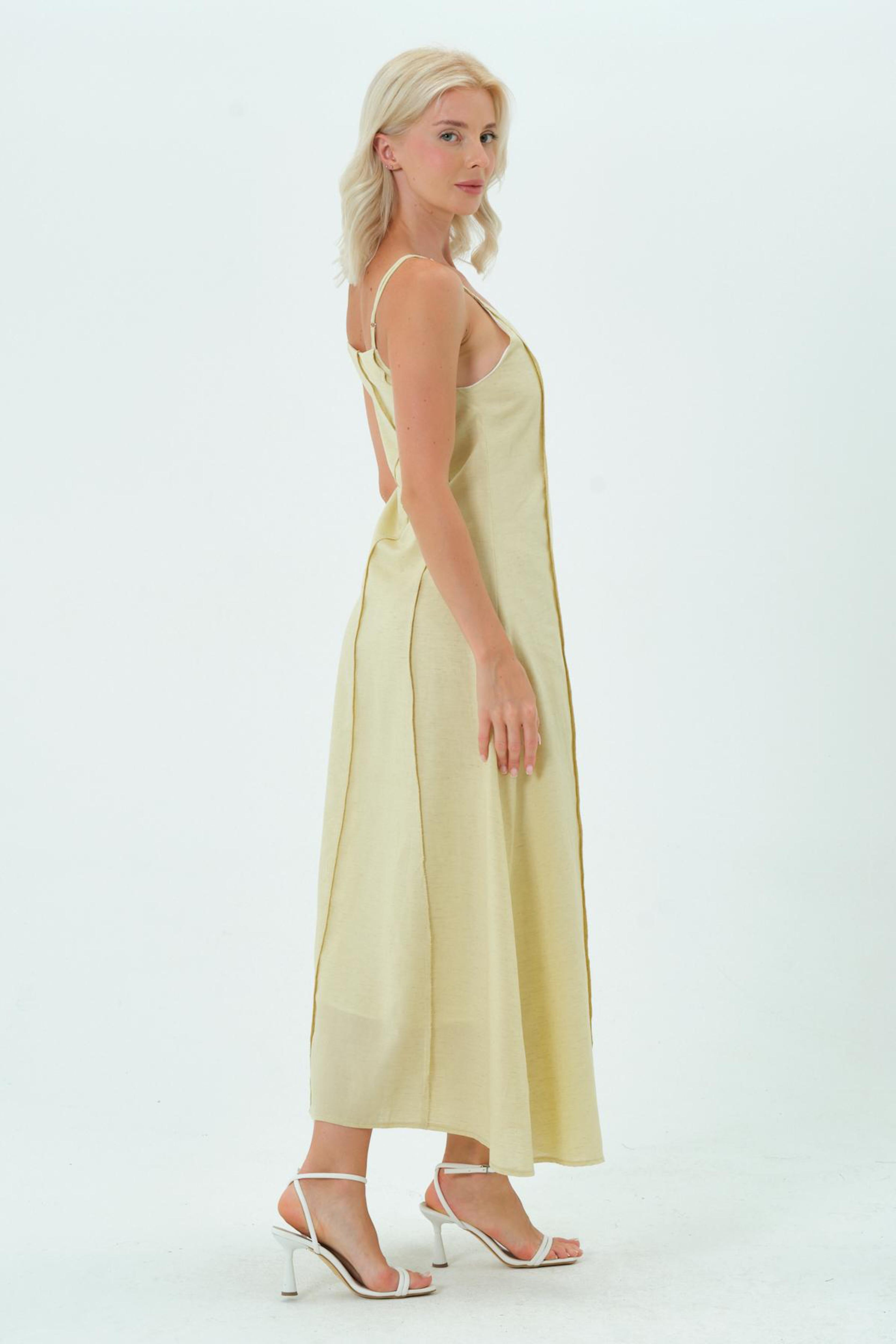 Sarı Dikiş Detaylı Midi Boy Elbise