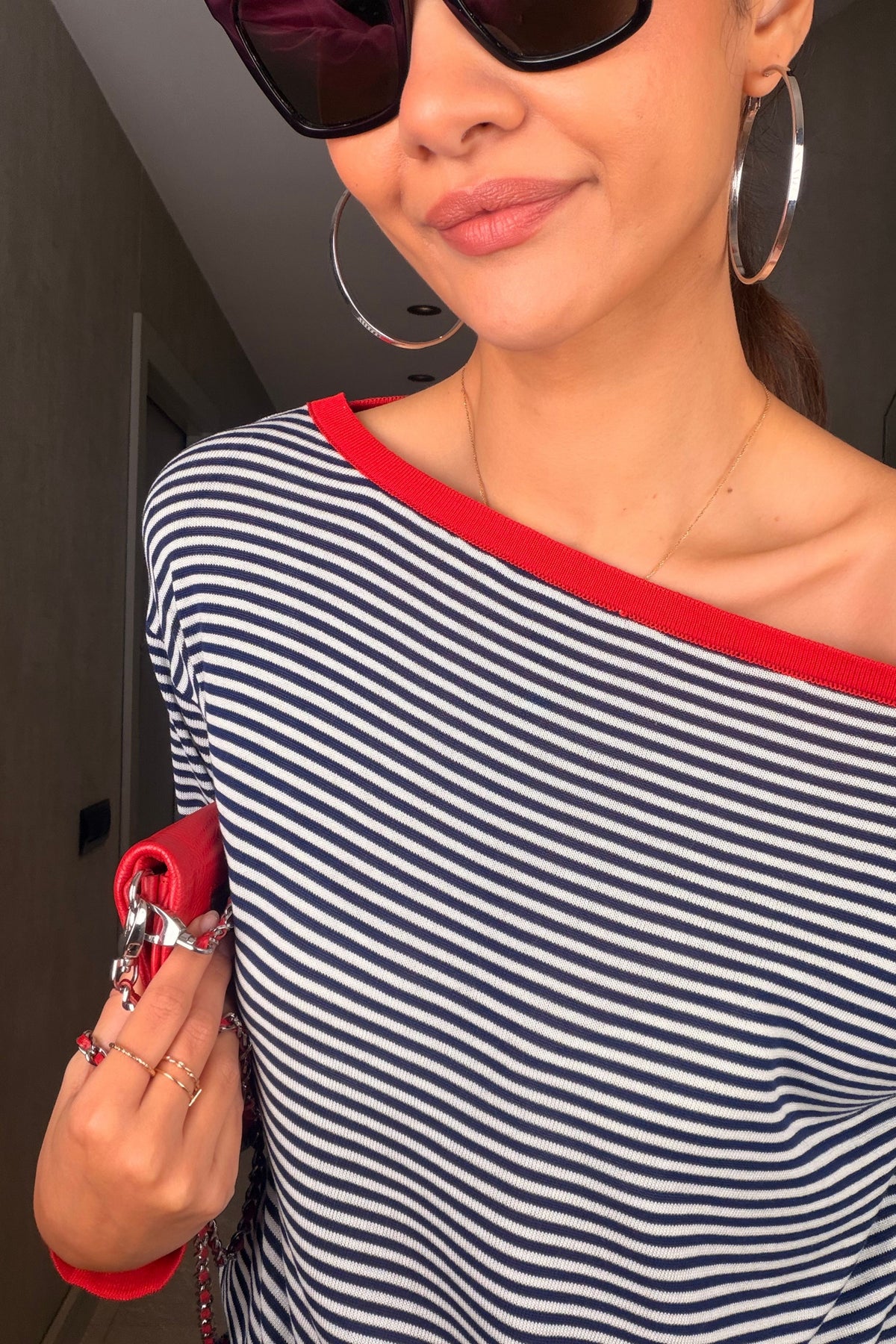 Lacivert Çizgili Kayık Yaka İnce Triko
