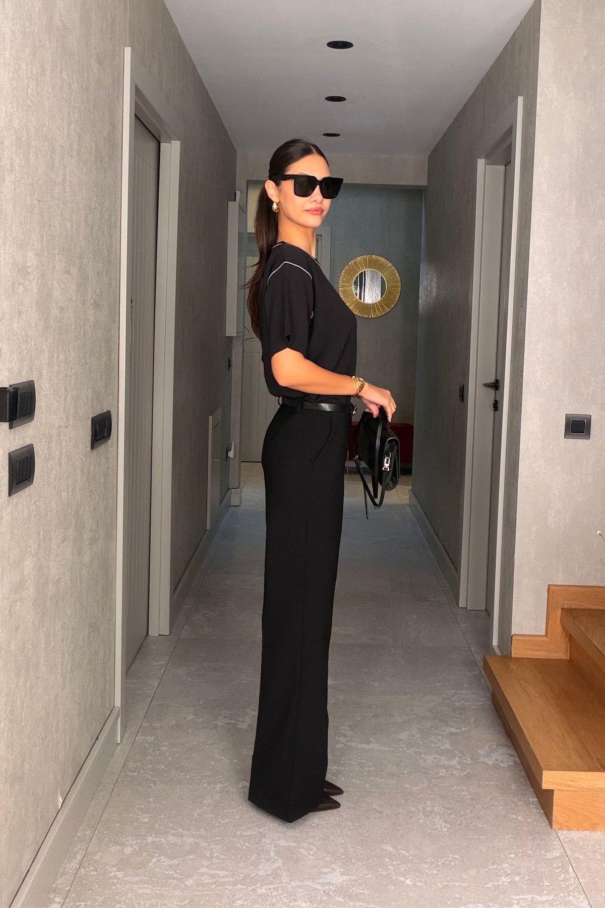 Siyah Kemerli Flare Paça Pantolon
