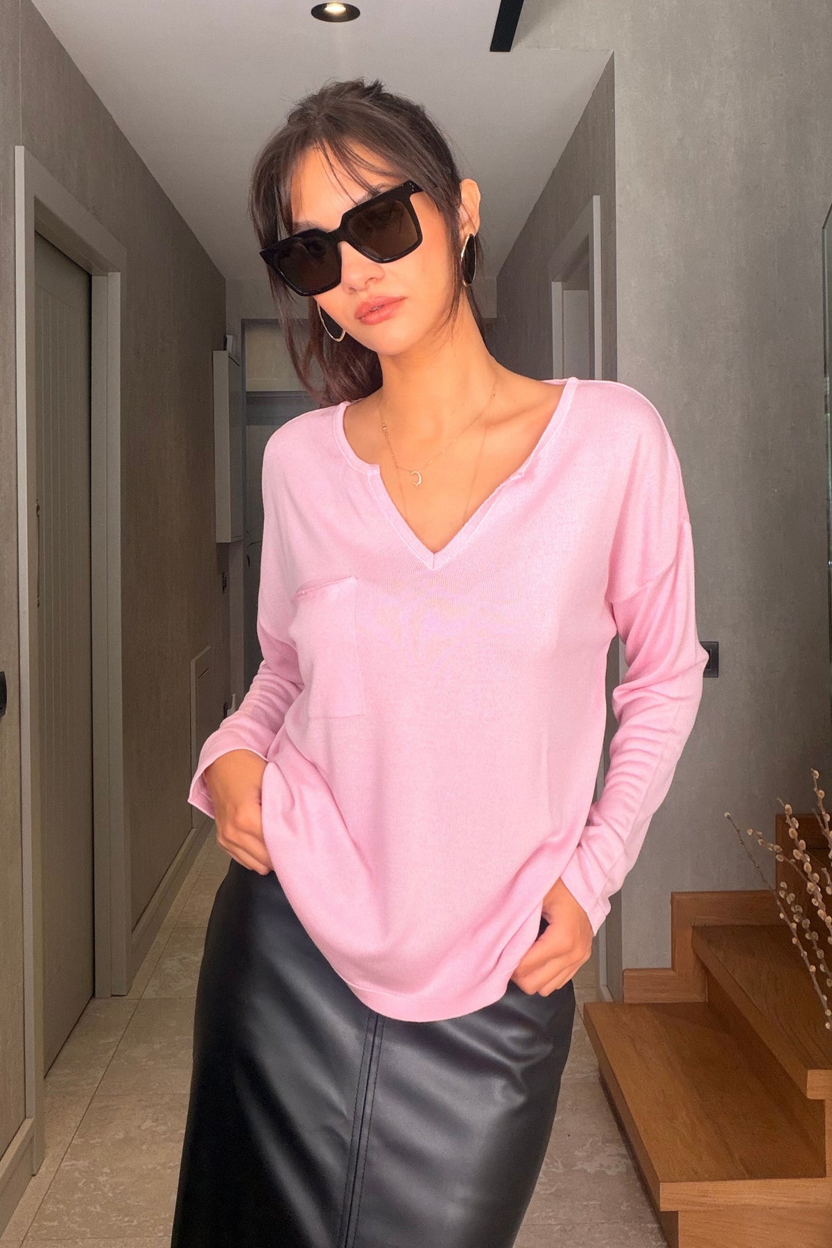 Pembe Cepli V Yaka Merserize Kazak