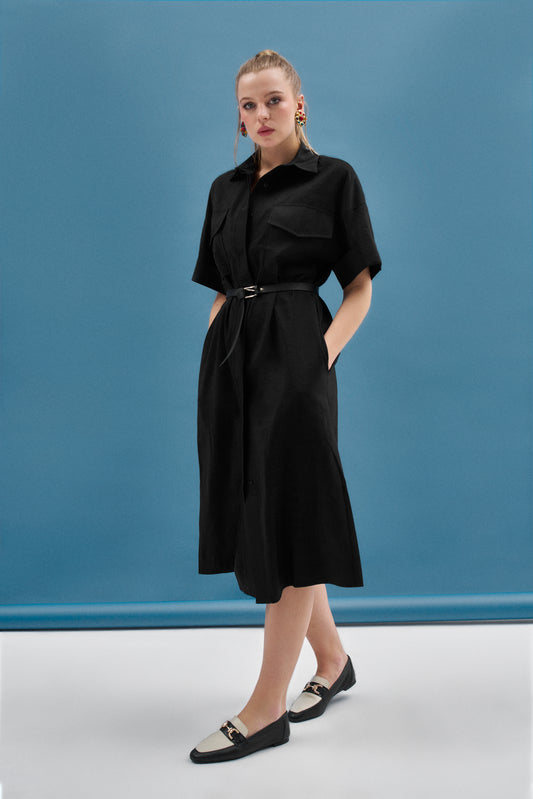 Siyah Çift Cep Detaylı Kemerli Dokulu Midi Elbise