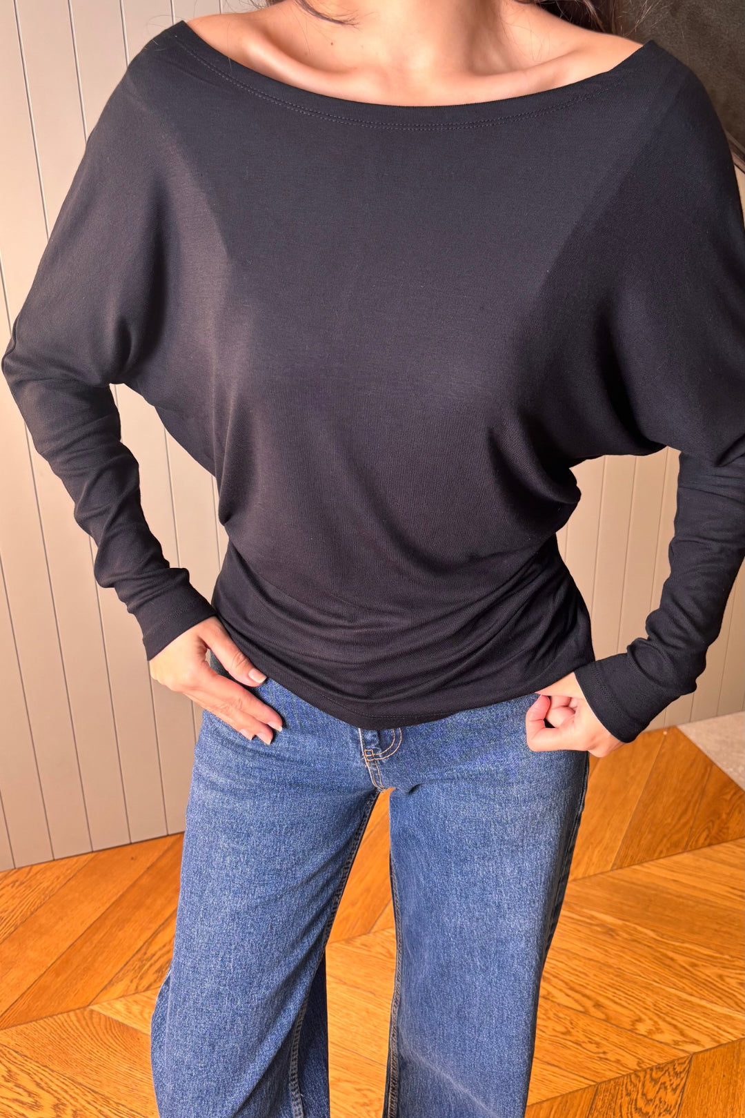 Siyah Beli Büzgülü Bluz