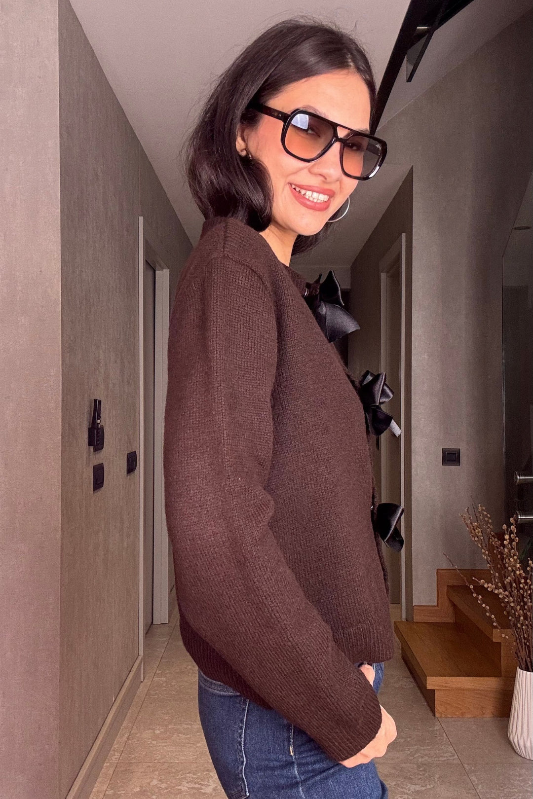 Kahverengi Fiyonklu Hırka