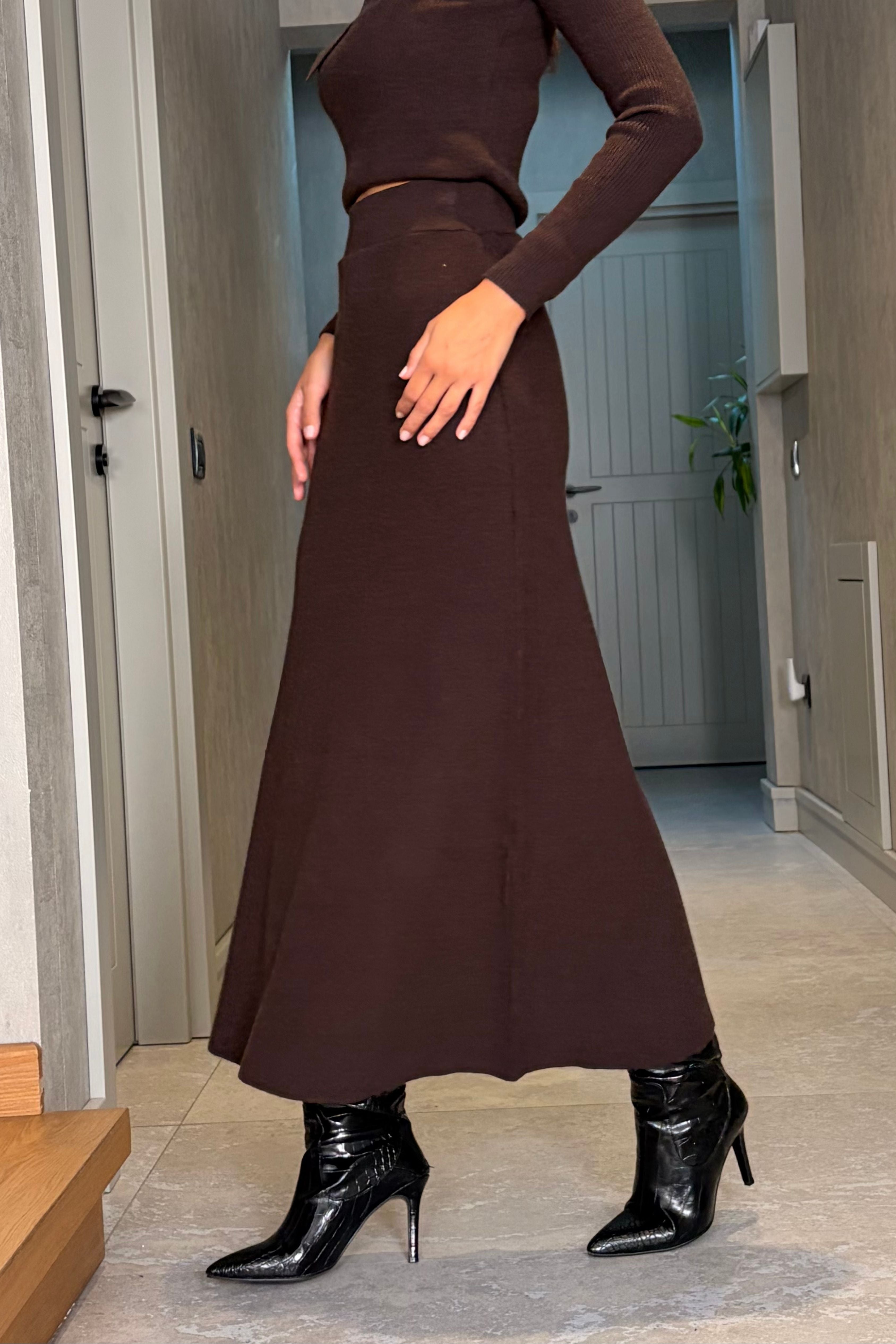 Kahverengi Fitilli  Maxi Triko Etek