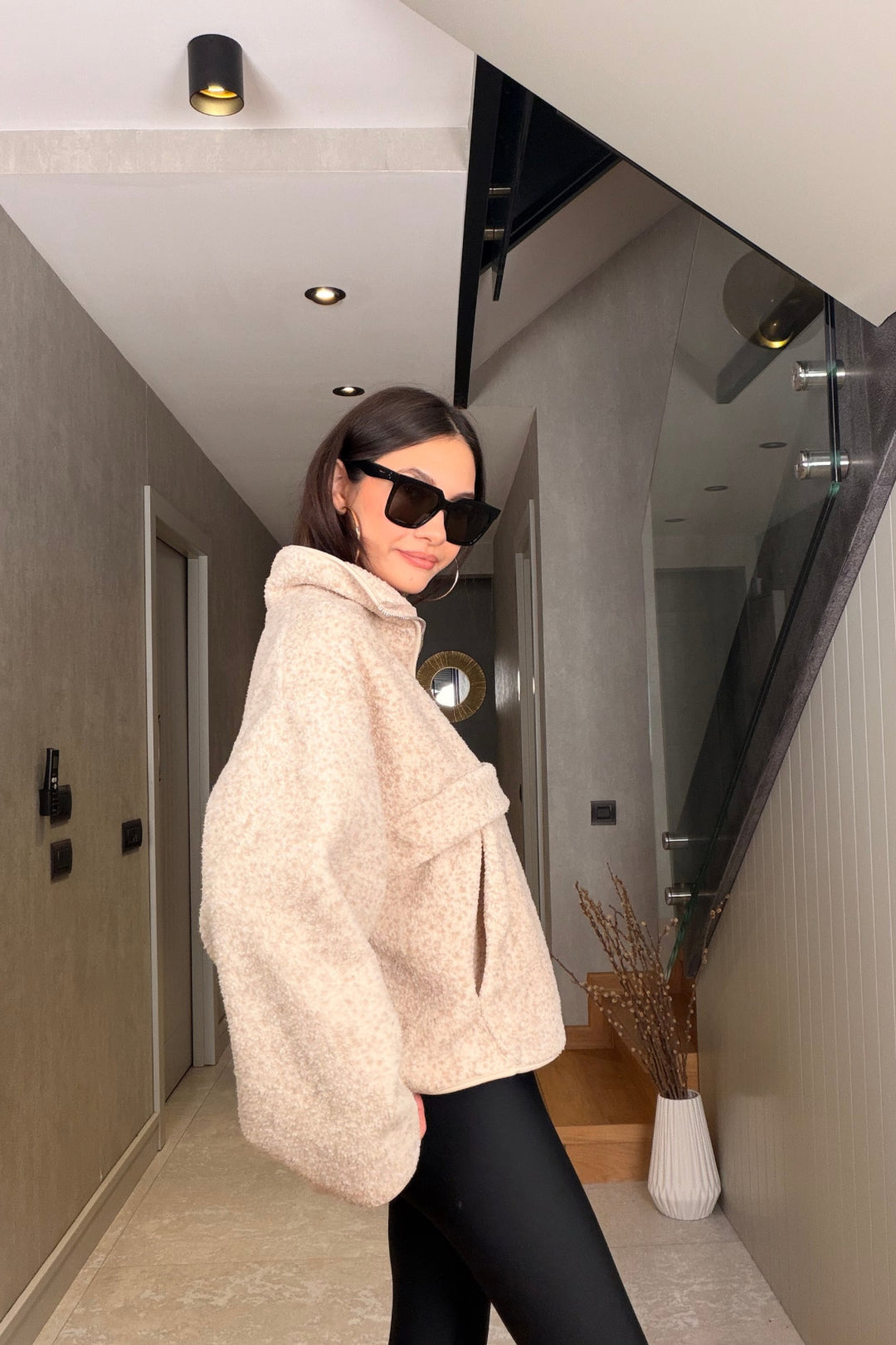 Ekru Fermuarlı Yumoş Polar