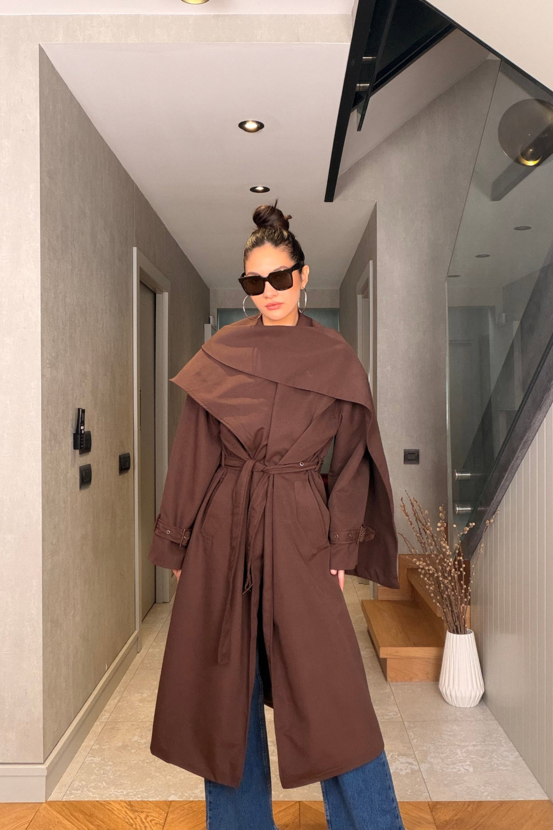 Kahverengi Şal Detaylı Trençkot