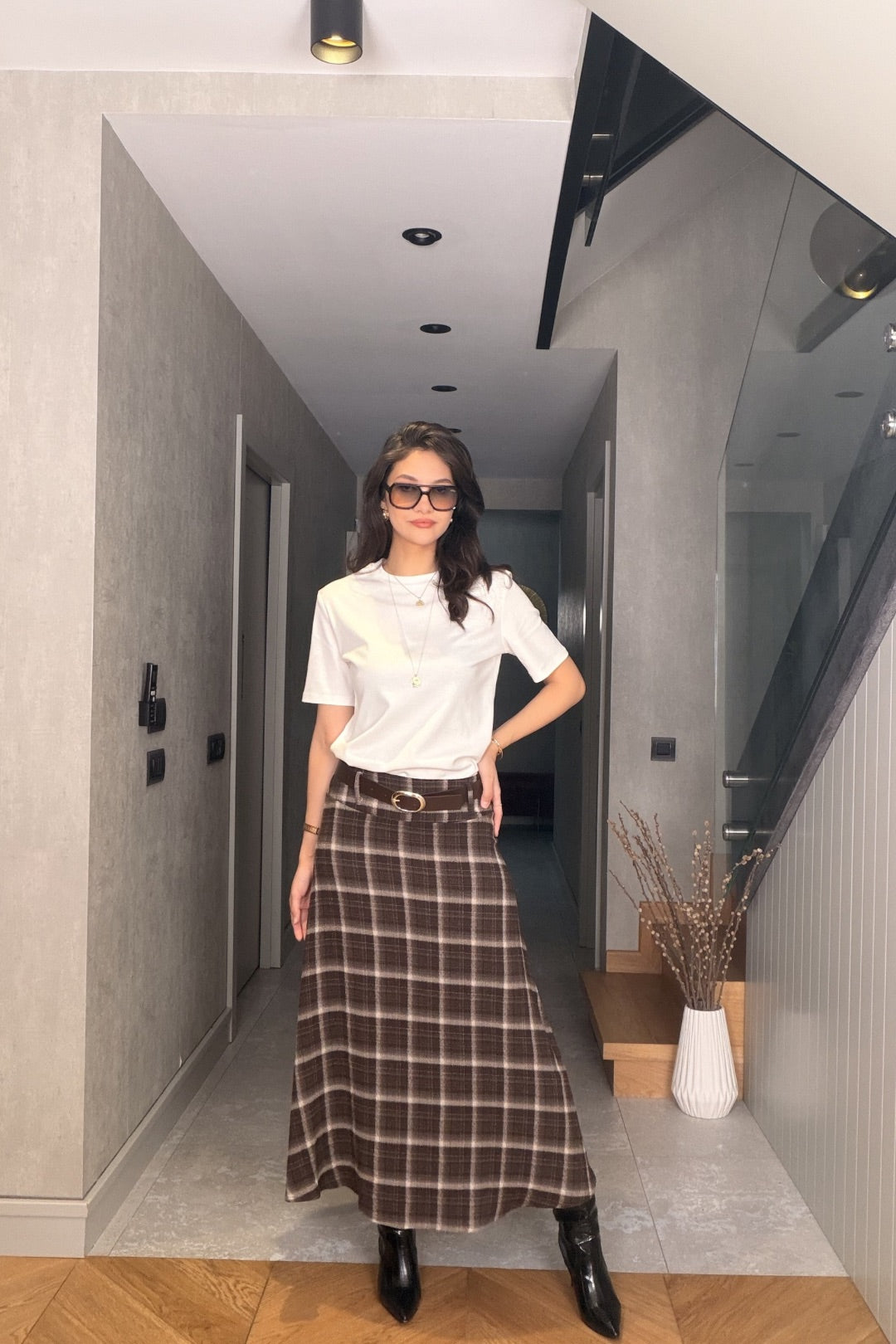 Kahverengi Kemerli Etek