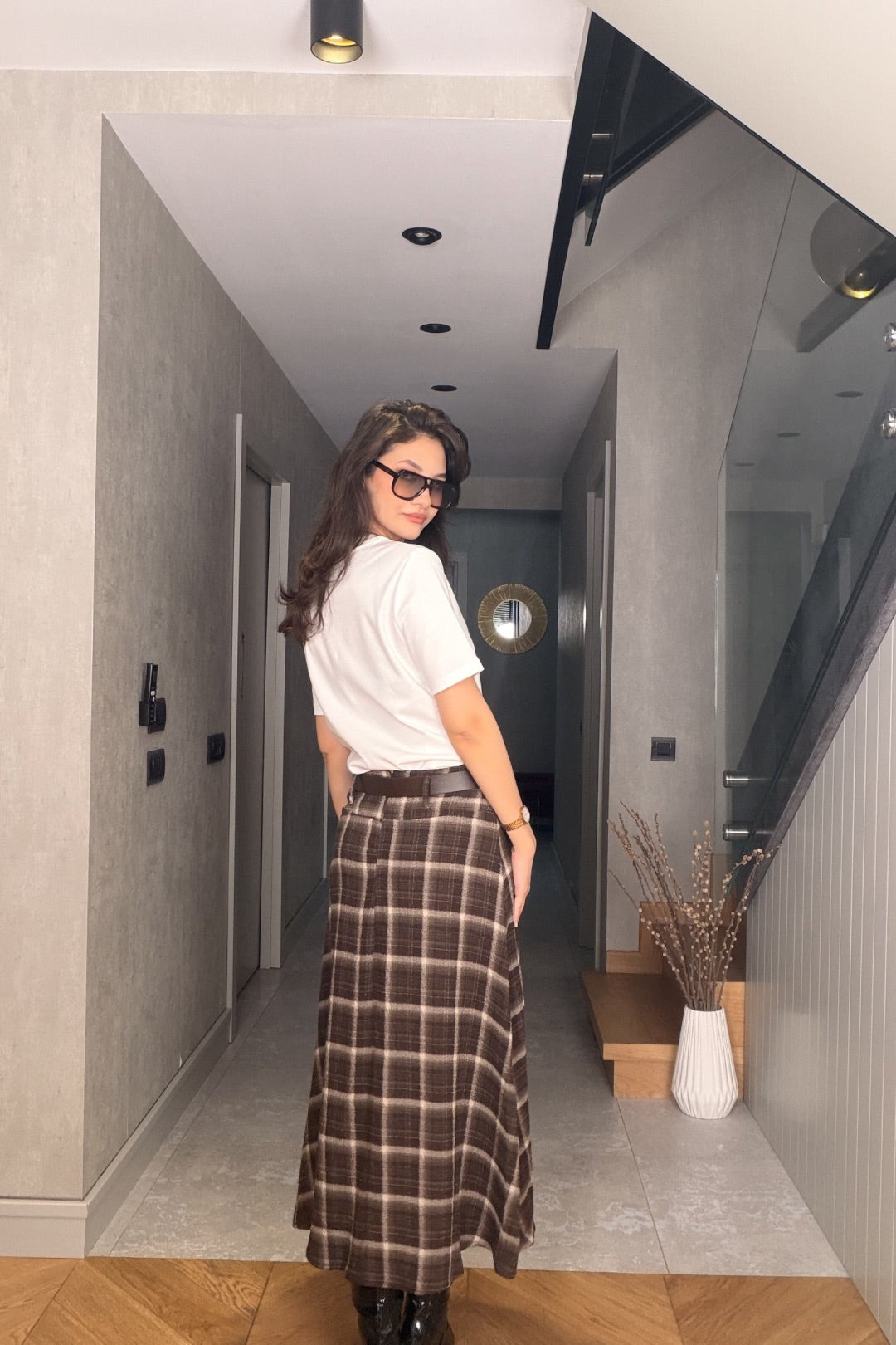 Kahverengi Kemerli Etek