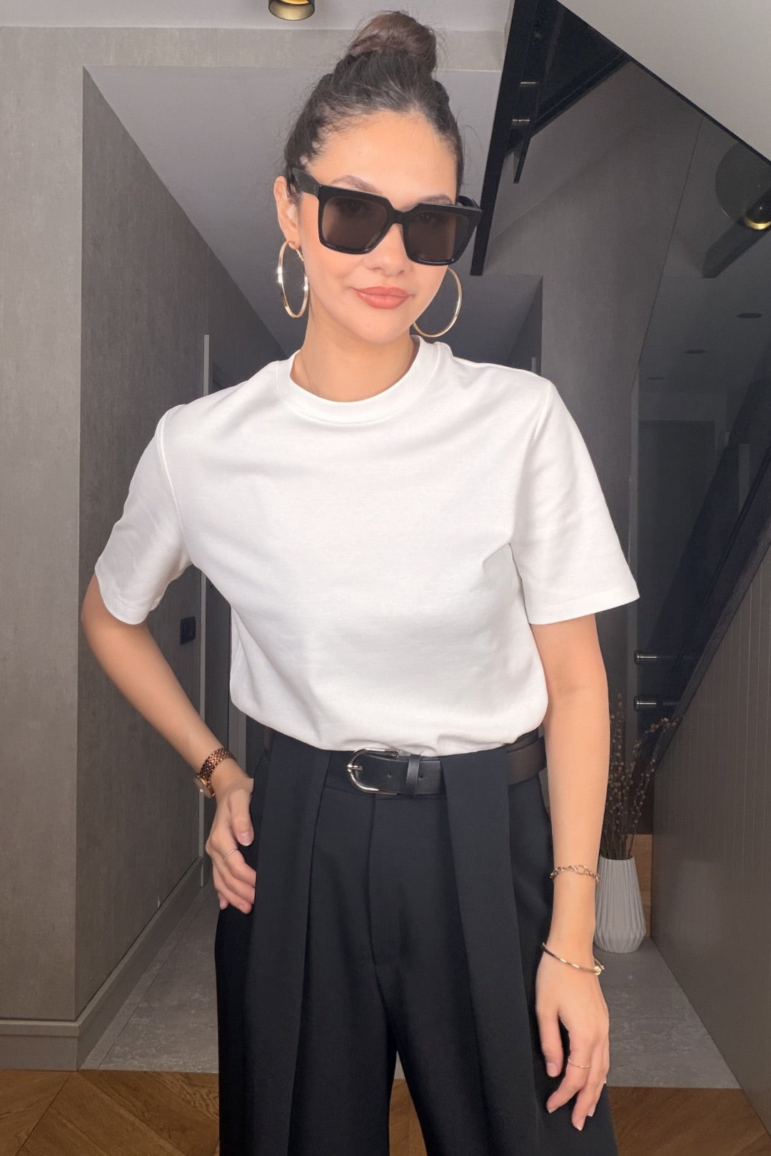 Siyah Kemerli Pileli Pantolon