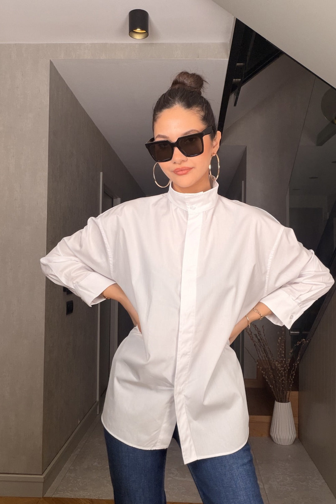 Beyaz Belden Bağlamalı Gömlek