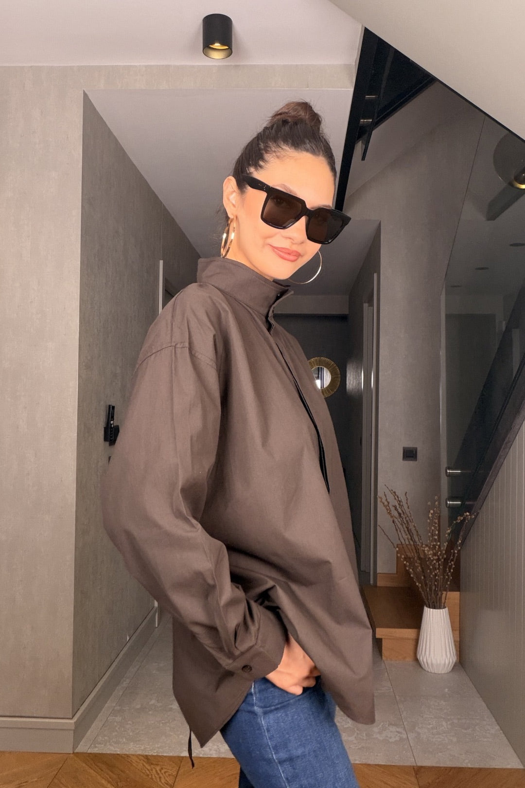 Kahverengi Belden Bağlamalı Gömlek