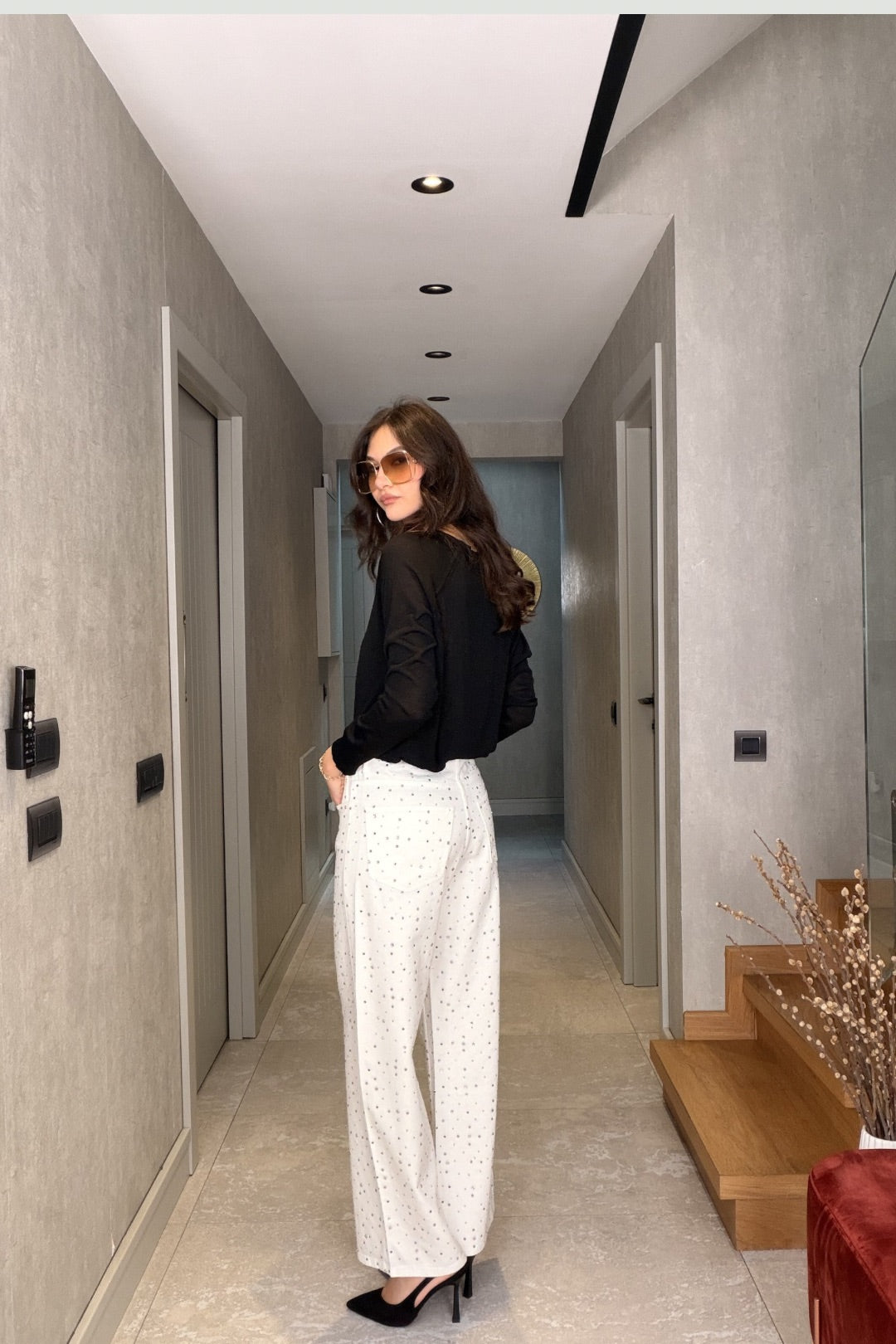 Beyaz Taşlı Jean Pantolon