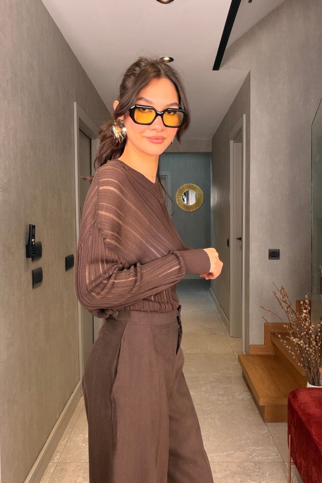 Kahverengi Paça Çıtçıtlı Pantolon