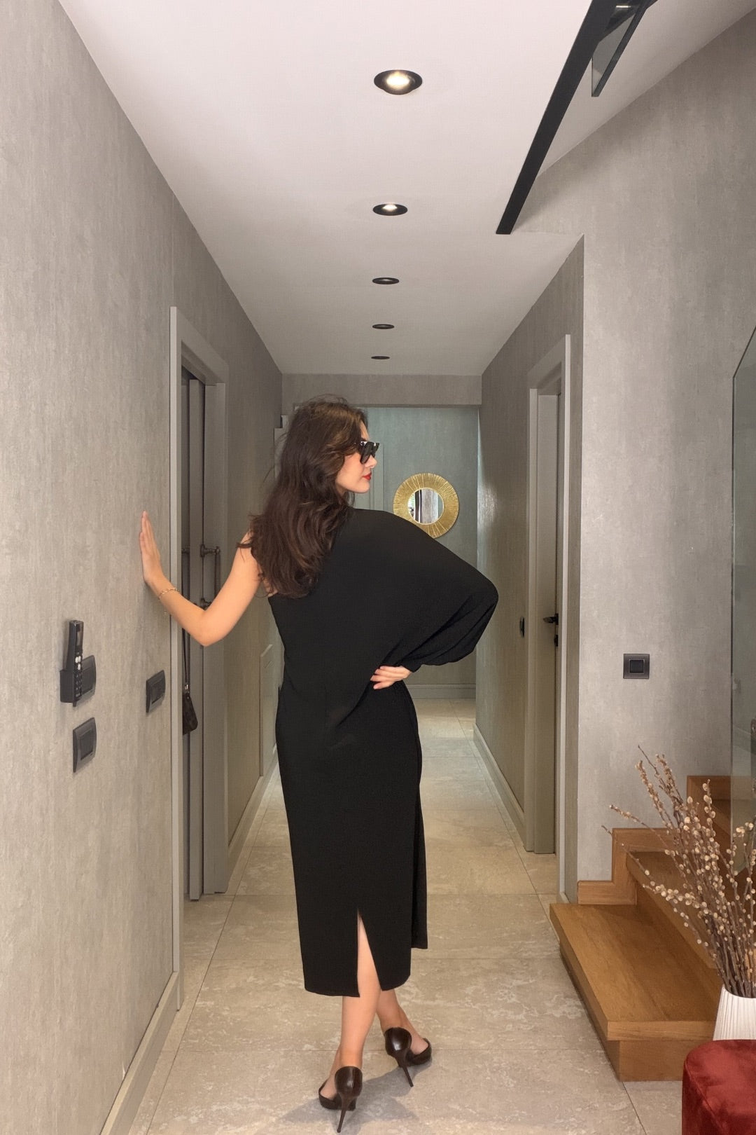 Siyah Tek Omuz Elbise