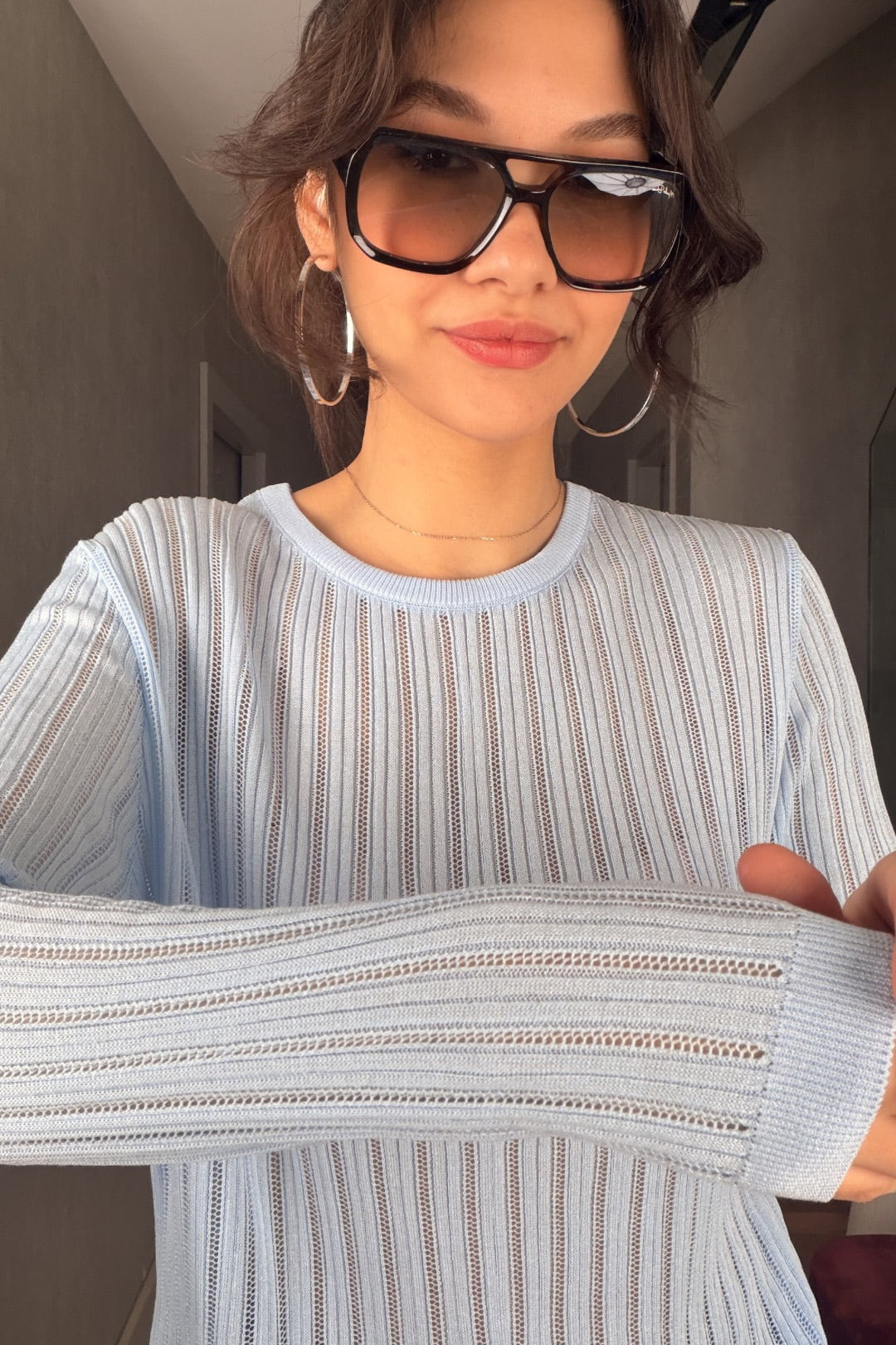 Bebe Mavi Arkadan Düğmeli Bluz