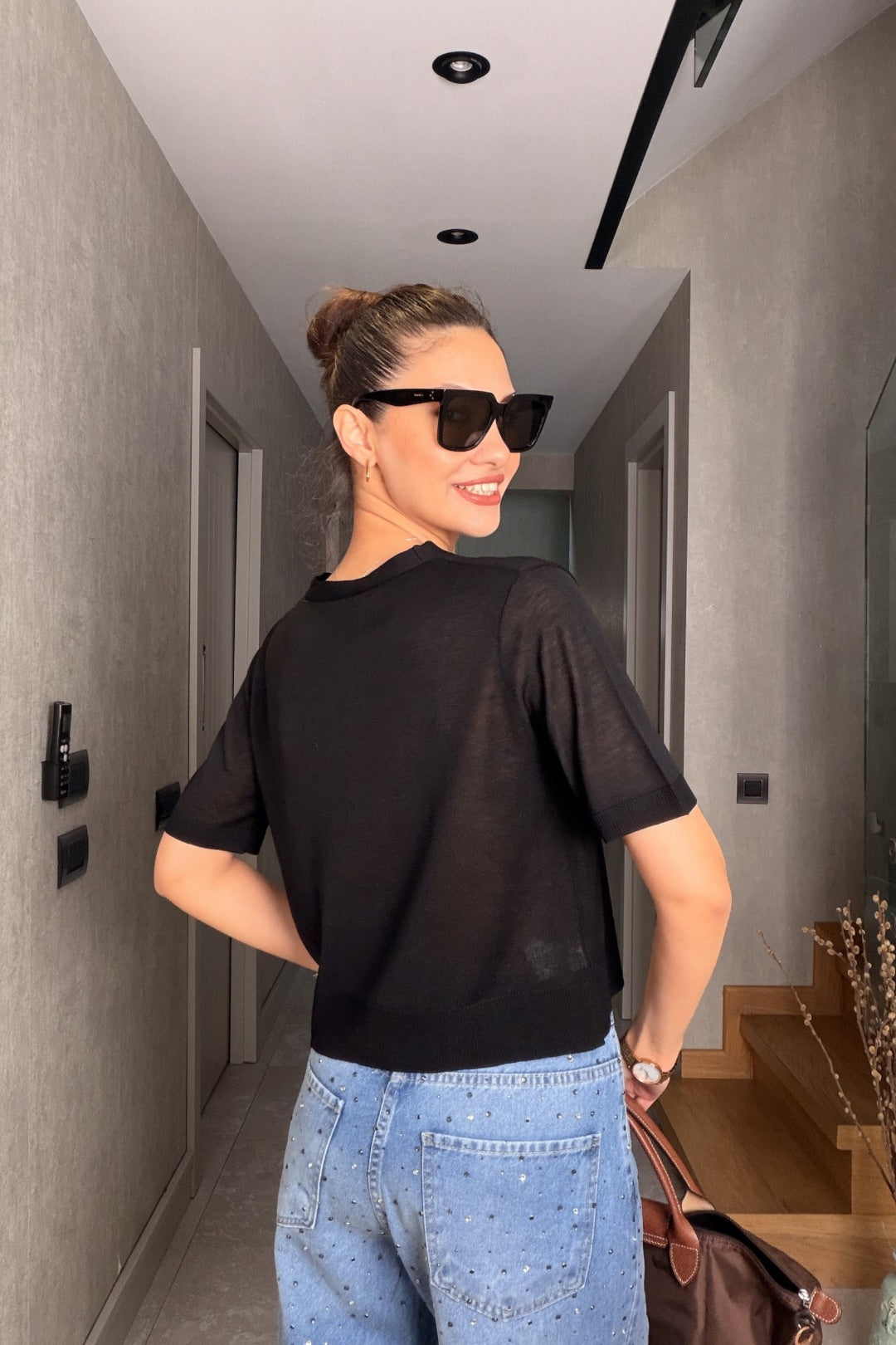 Siyah İnce Triko Hırka