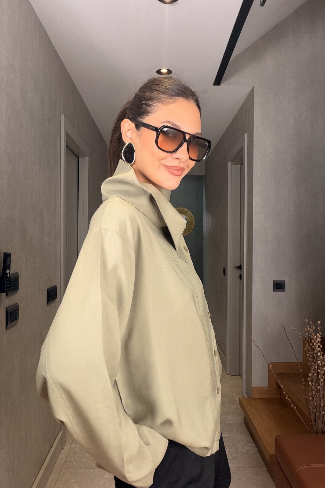 Haki  Çok Düğmeli Gömlek