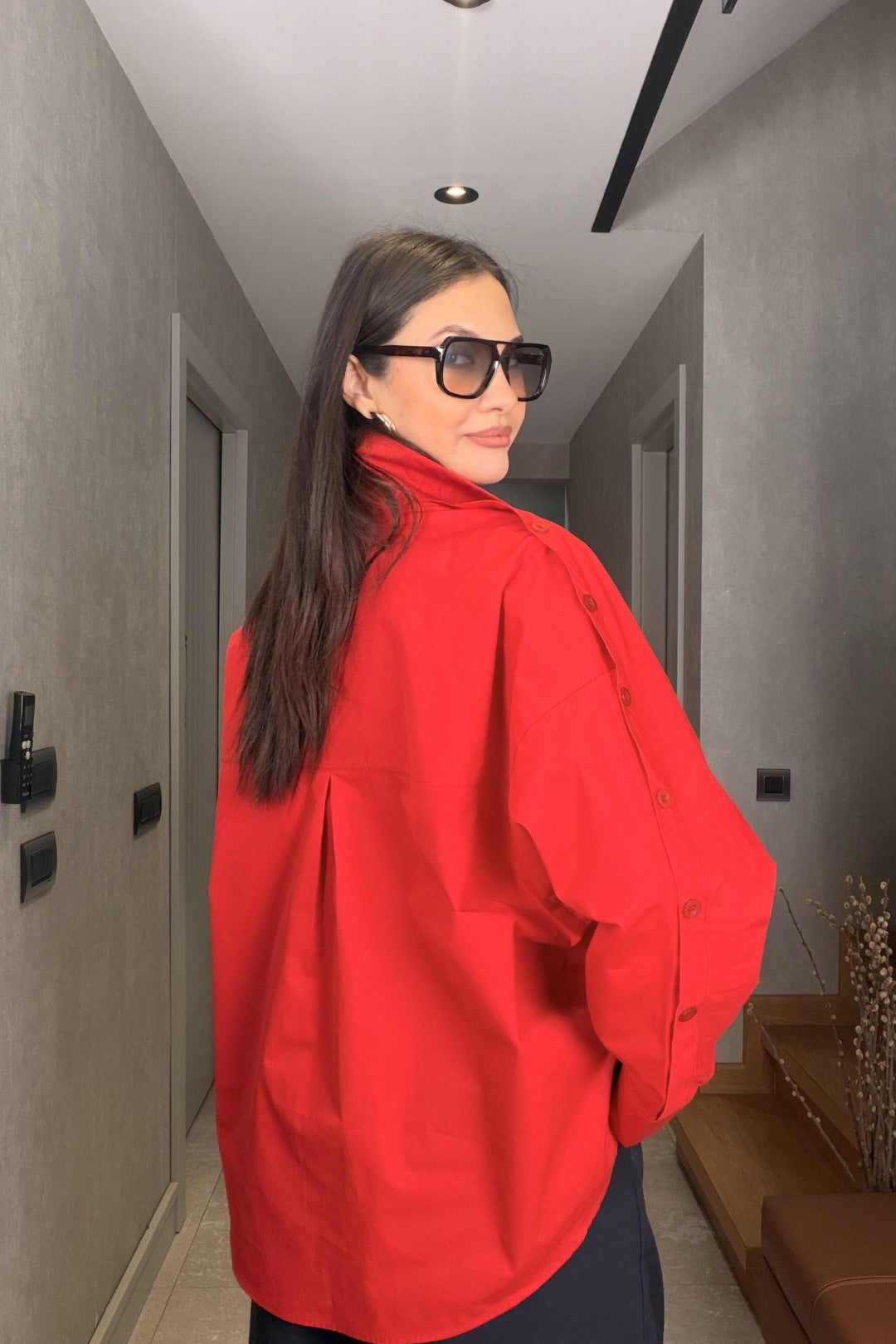 Kırmızı  Kol Düğme Detaylı Gömlek