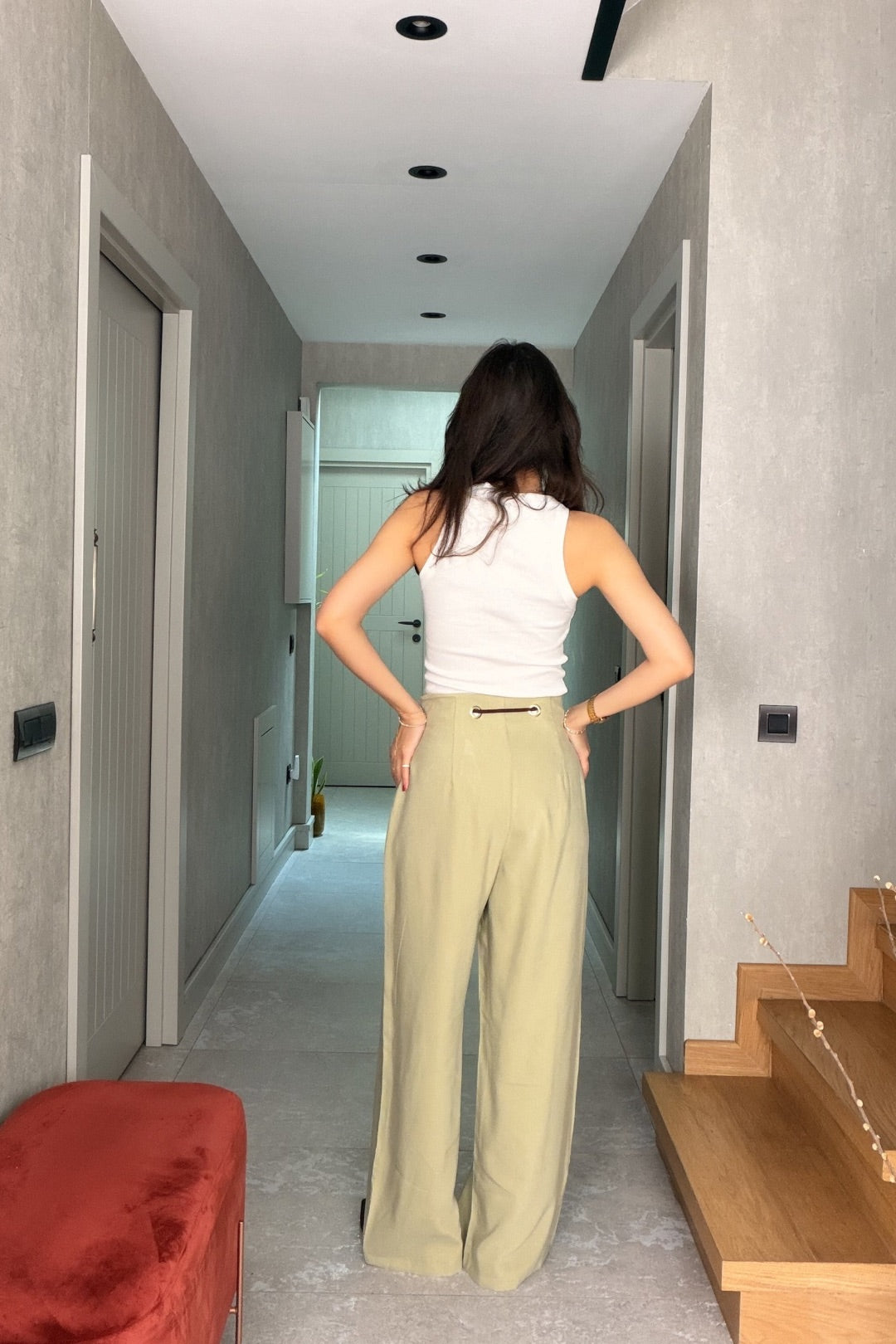 Çağla Yeşili Kuşgözlü Kemerli Tensel Pantolon