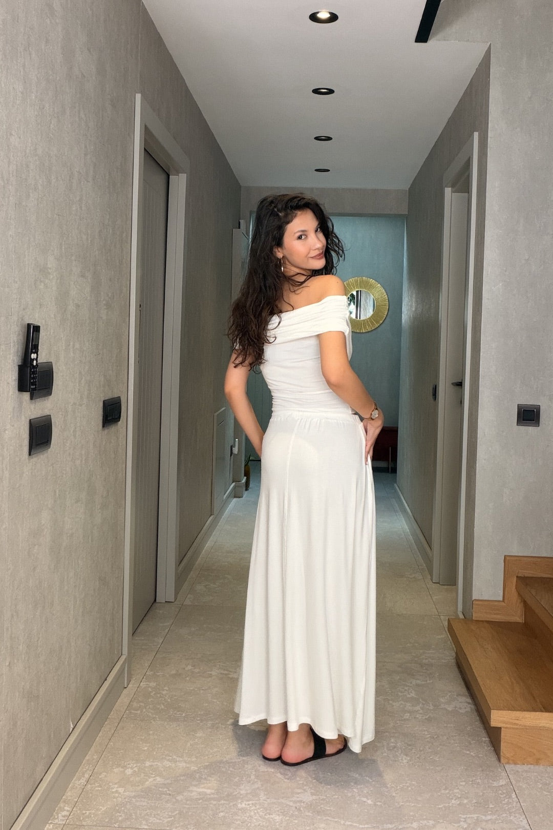 Beyaz Madonna Yaka Modal Etek Bluz Takım