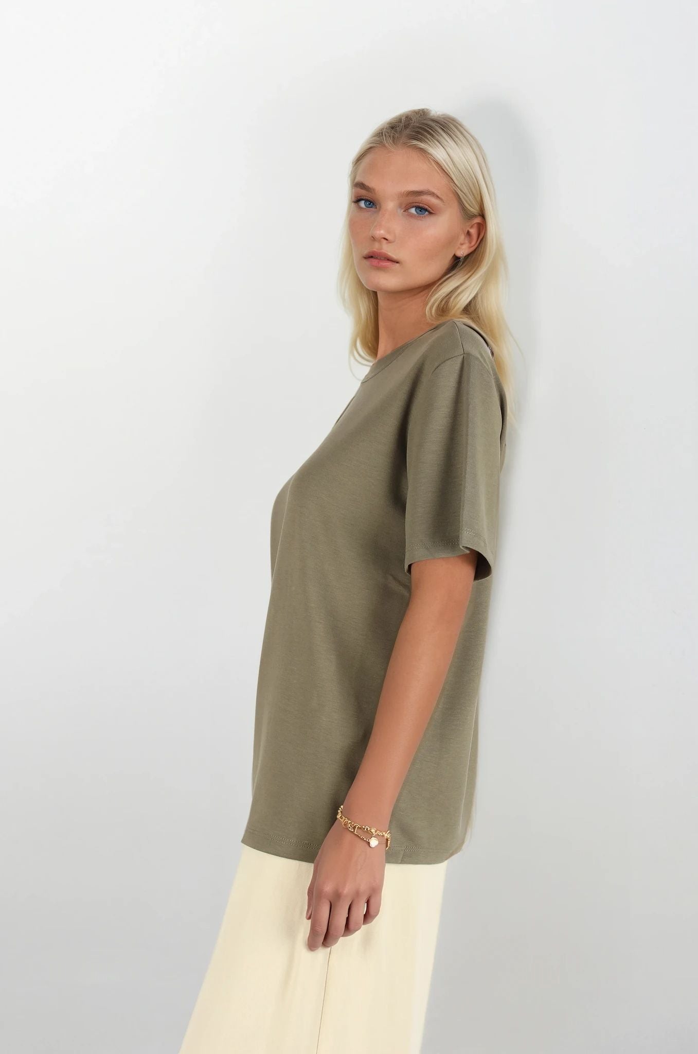 Haki Bisiklet Yakalı Oversize T-Shirt