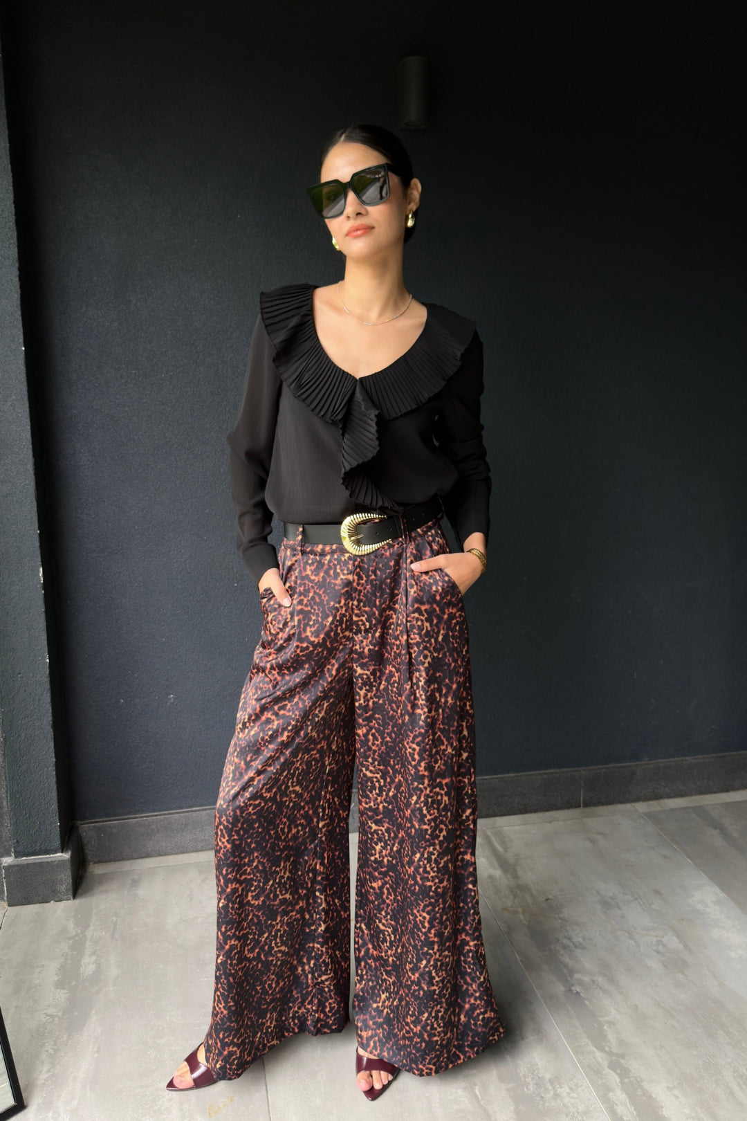 Leopar Desenli Kemerli Pantolon