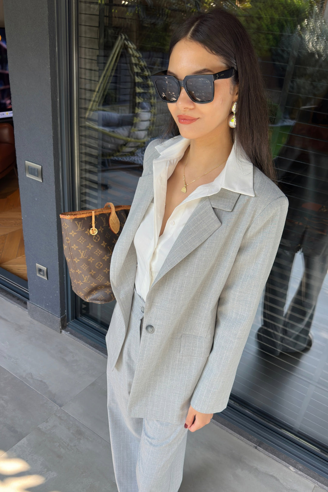 Açık Gri Cep Detaylı Kruvaze Ceket Ve Pantolon Takım