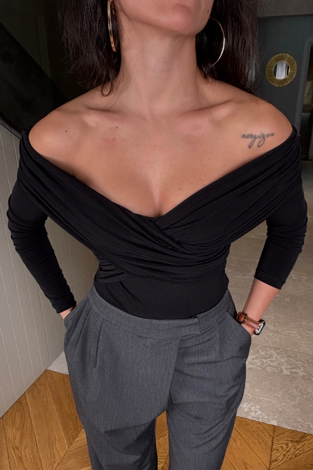 Siyah Kruvaze Drape Yaka Bluz