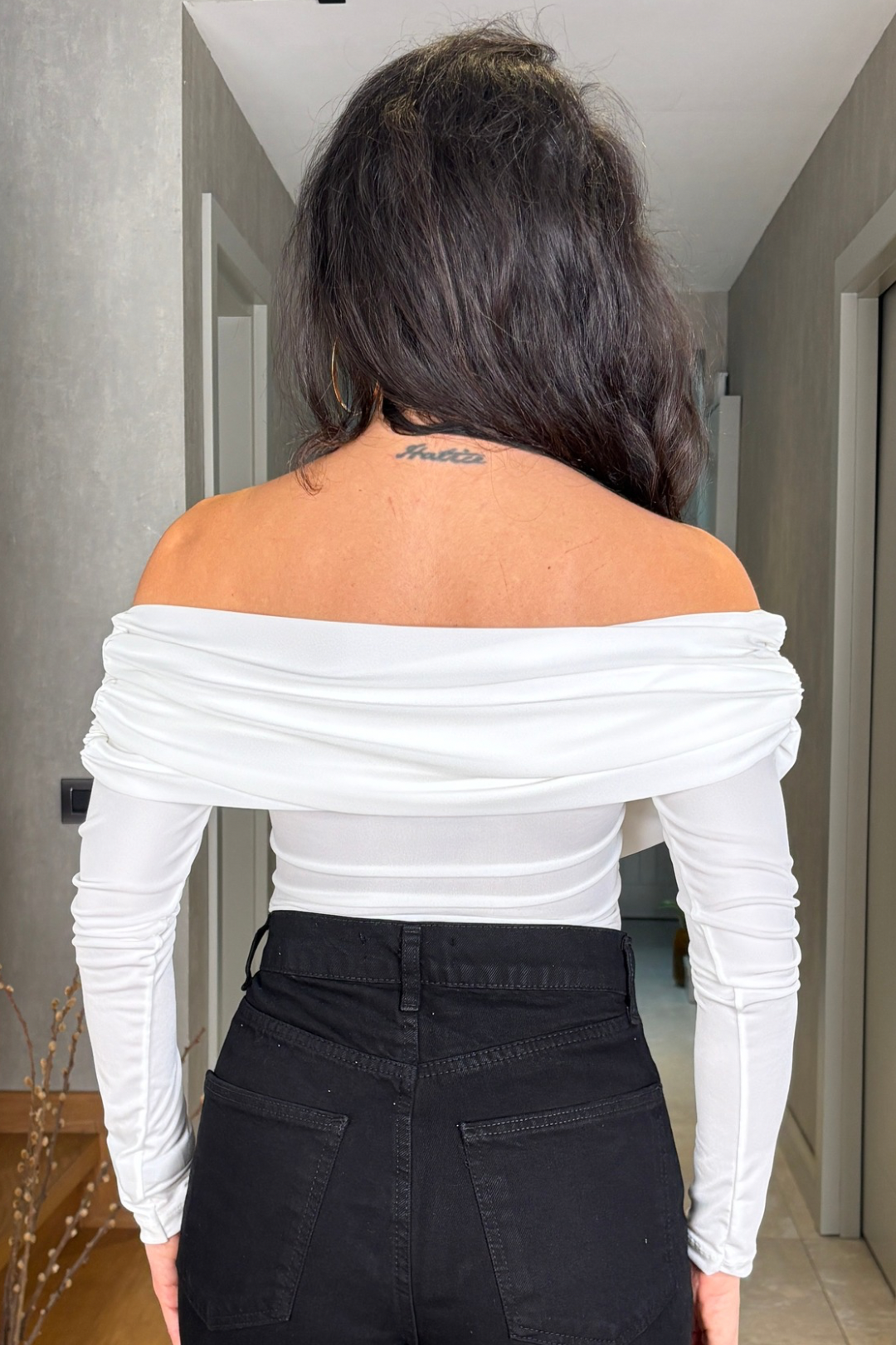 Beyaz Kruvaze Drape Yaka Bluz