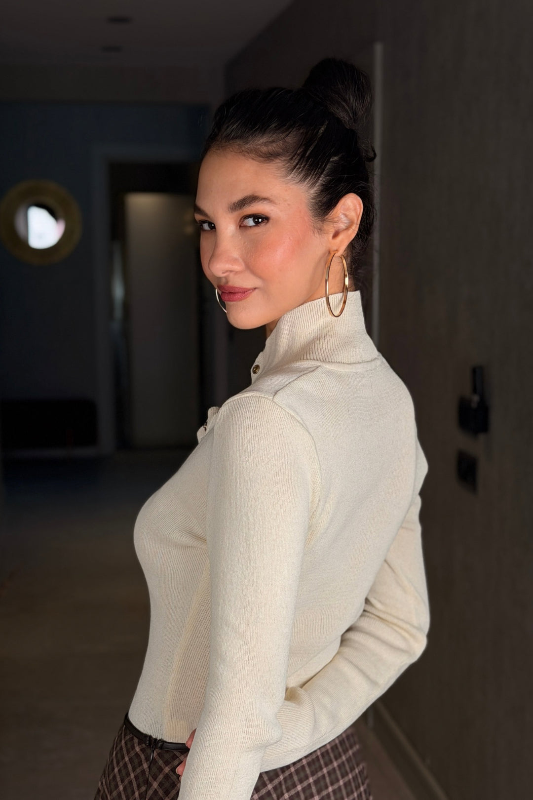 Taş Çıtçıtlı Triko