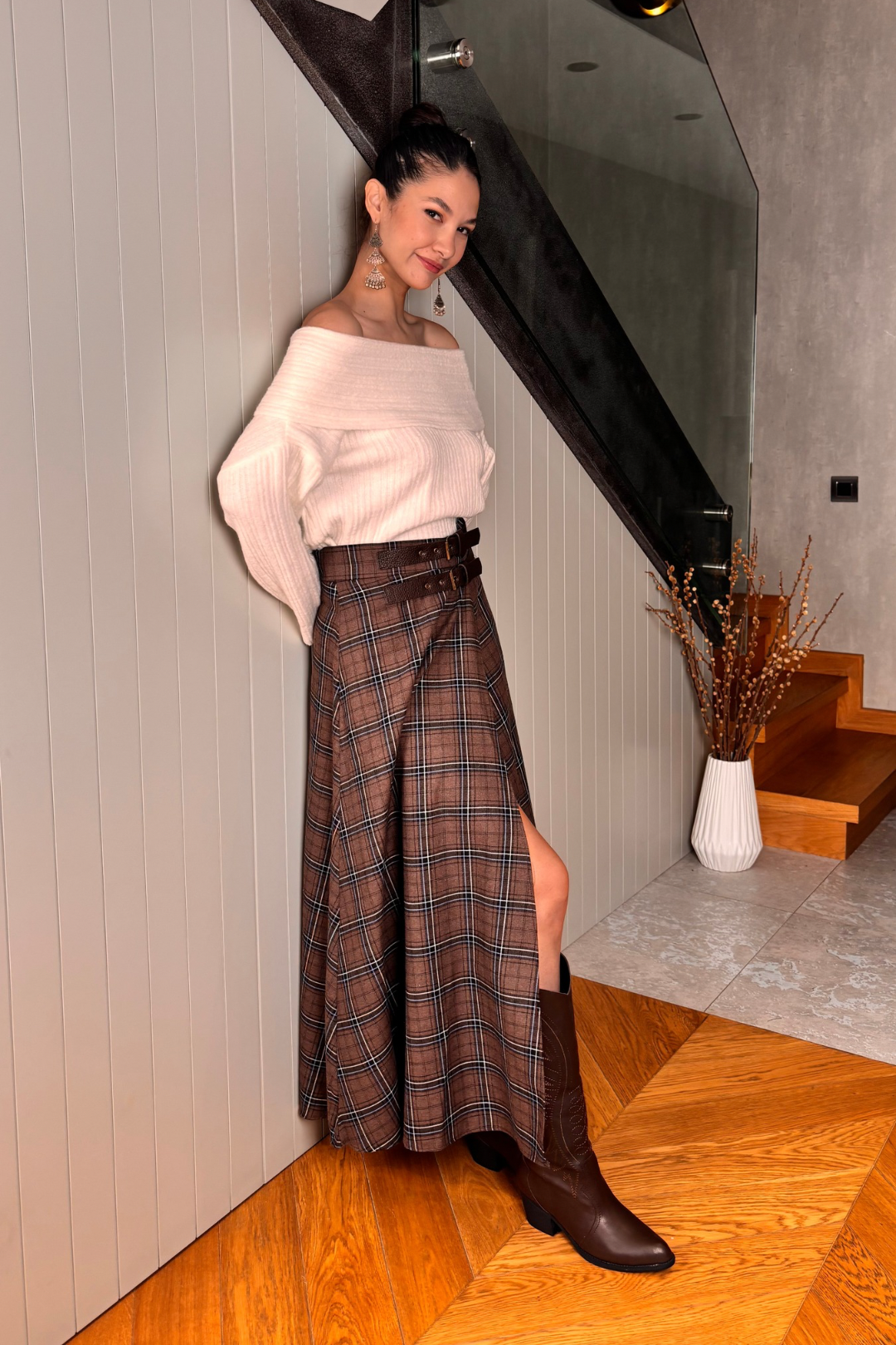 Kahverengi Ekose Yırtmaçlı  Etek